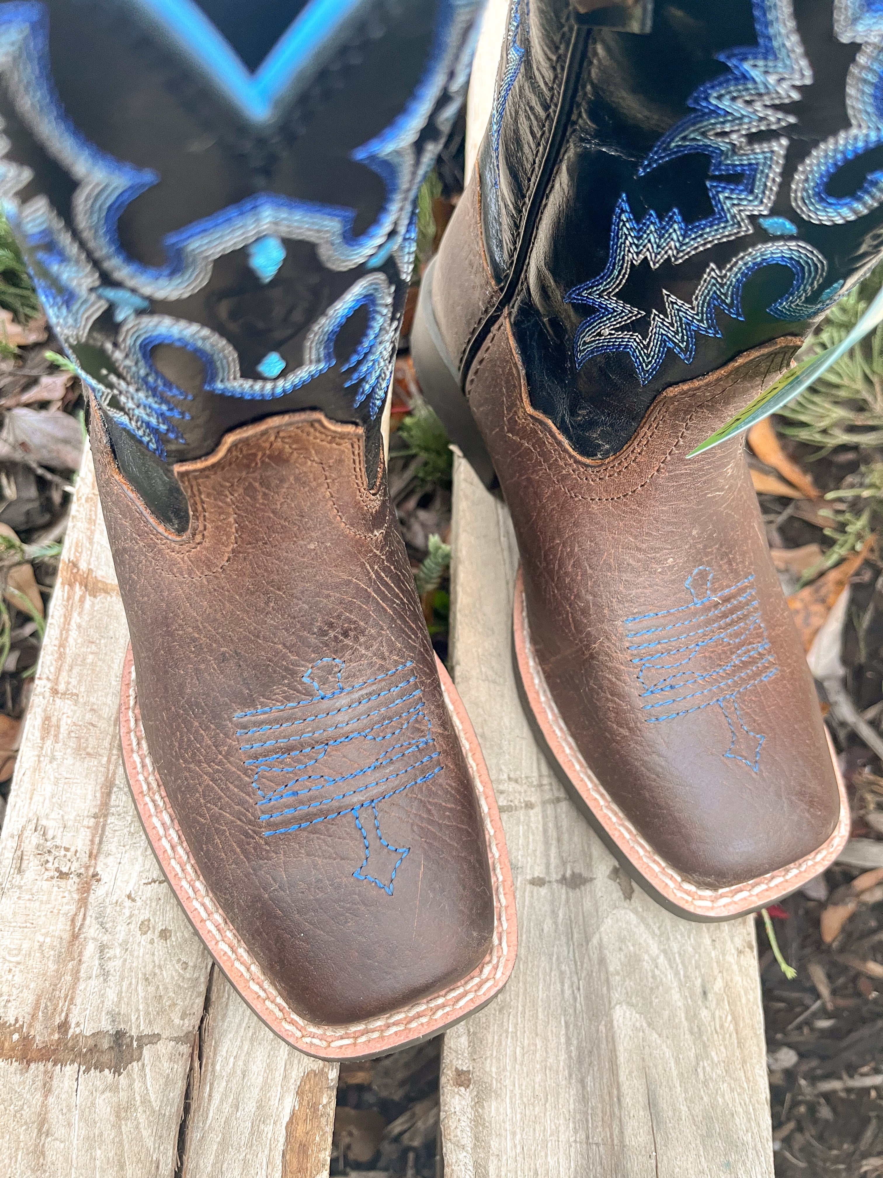 Youth Ariat Tombstone Boot In Earth - Image 7