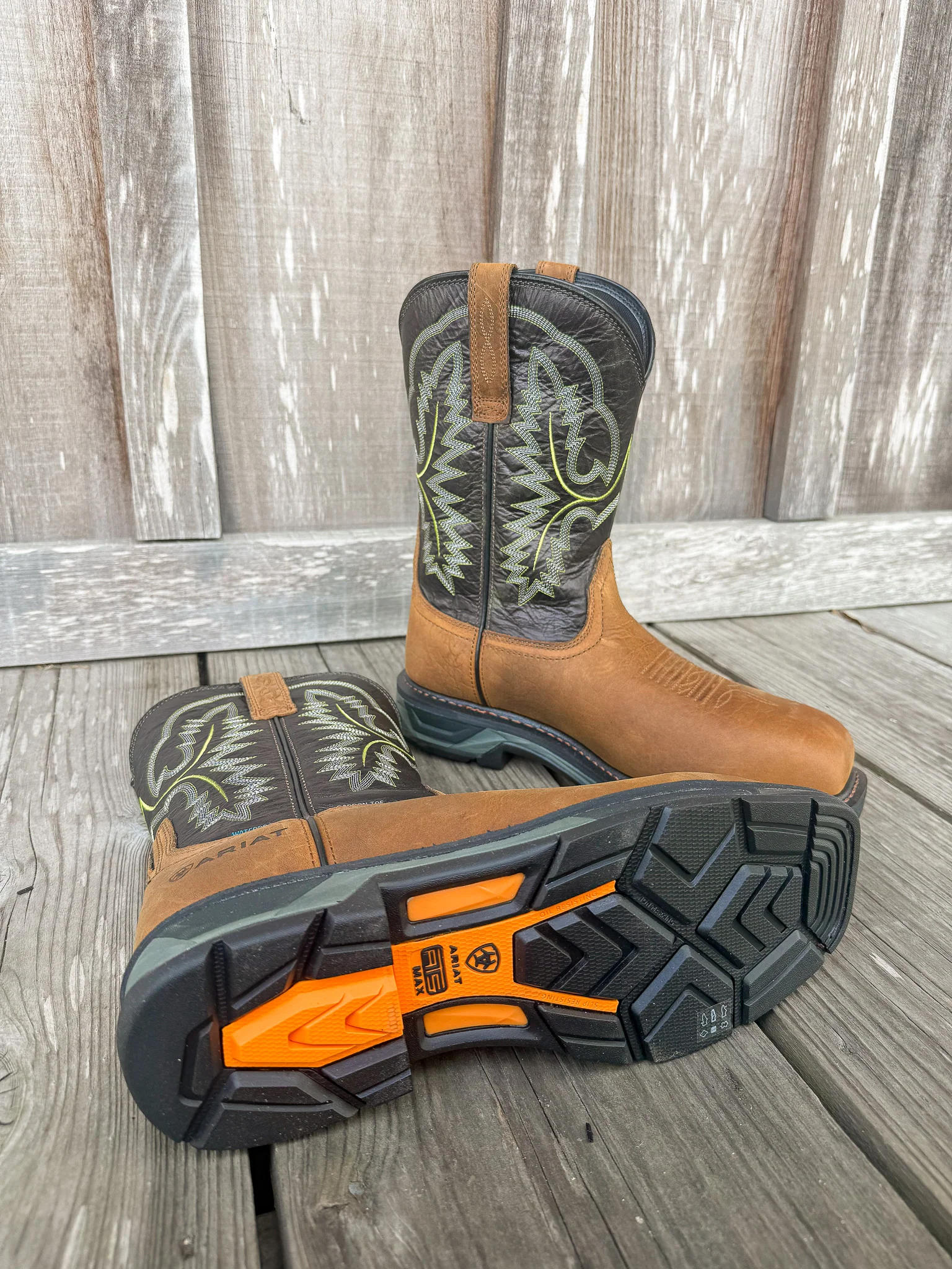 Men's Ariat Workhog XT Waterproof Carbon Safety Toe Work Boots - Image 4