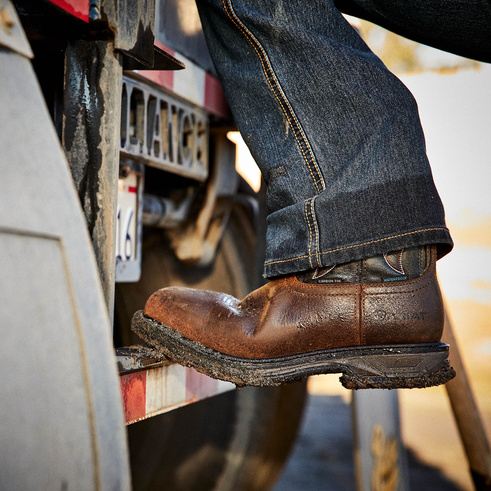 Men's Ariat WorkHog XT VentTEK Waterproof Carbon Toe Work Boot - Image 9