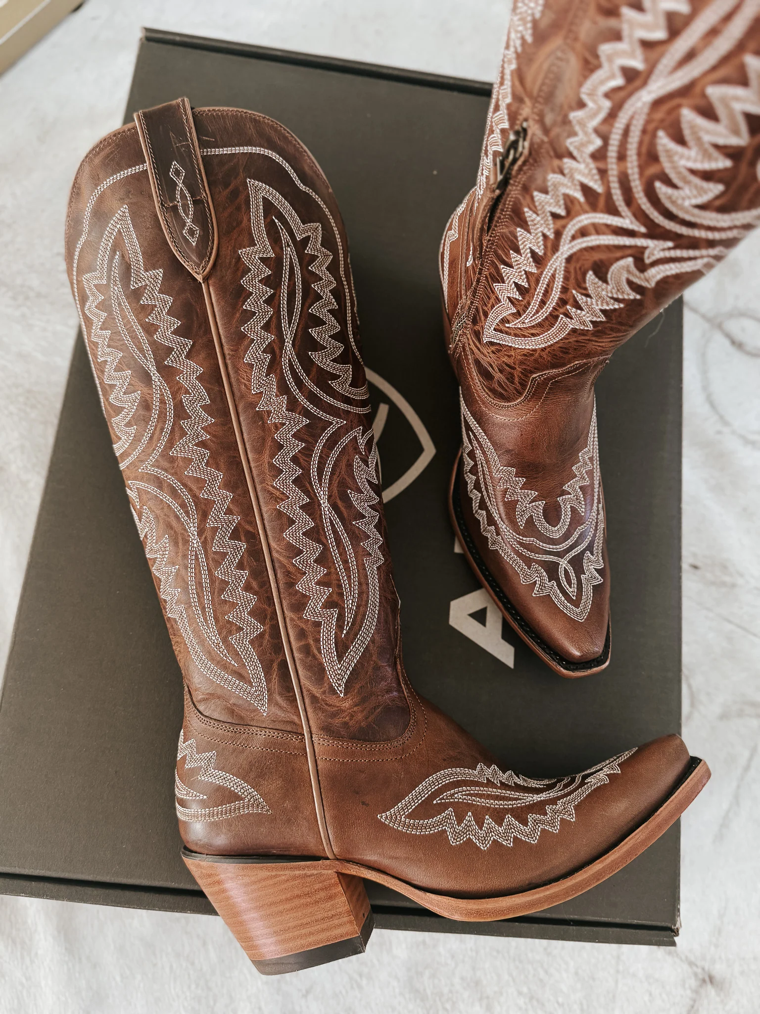 Ariat Women's Casanova Western Boots in Shades of Grain - Image 13