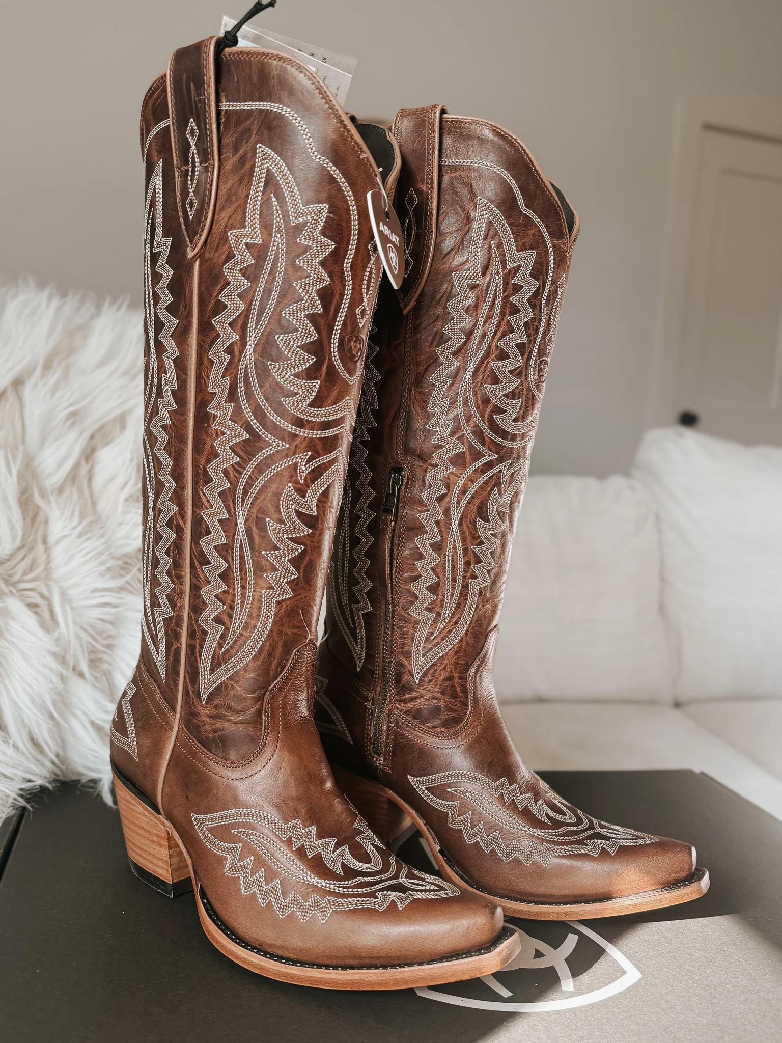 Ariat Women's Casanova Western Boots in Shades of Grain - Image 2