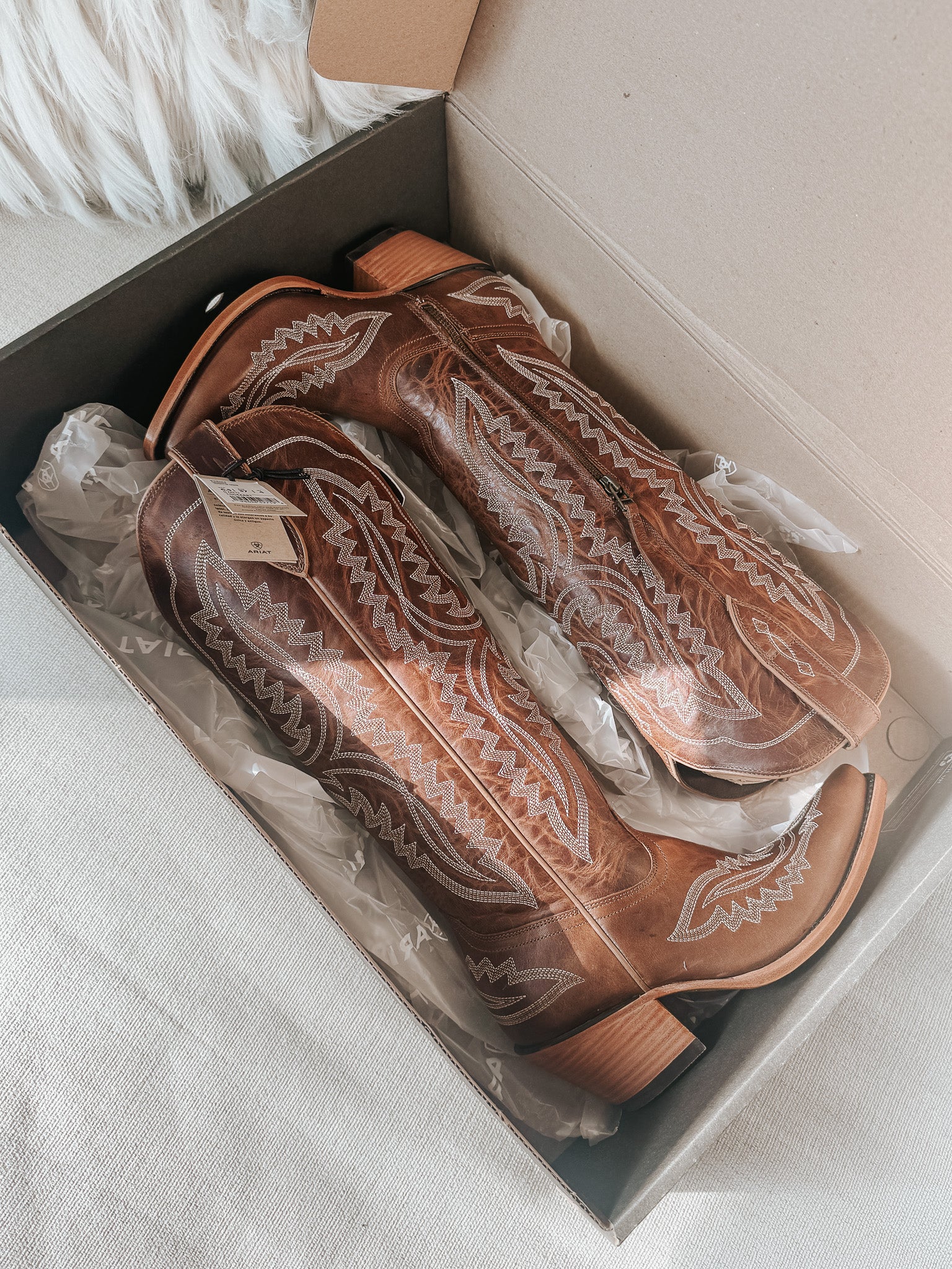 Ariat Women's Casanova Western Boots in Shades of Grain - Image 9
