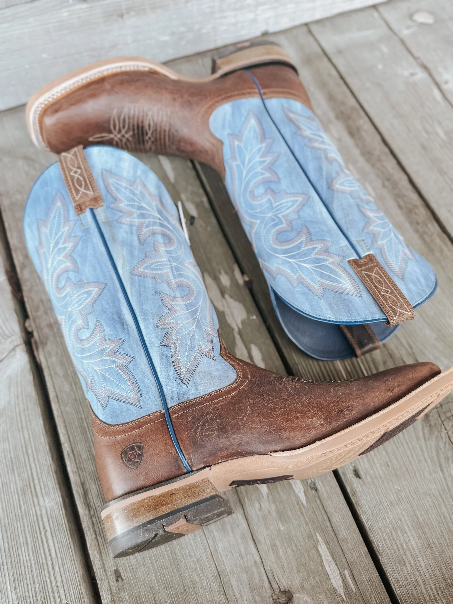 Men's Ariat Standout Cowboy Boots - Image 3