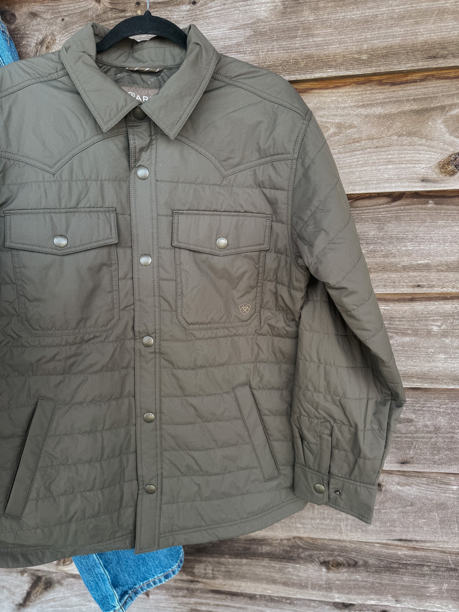 Men's Ariat Quilted Shirt Jacket - Image 8