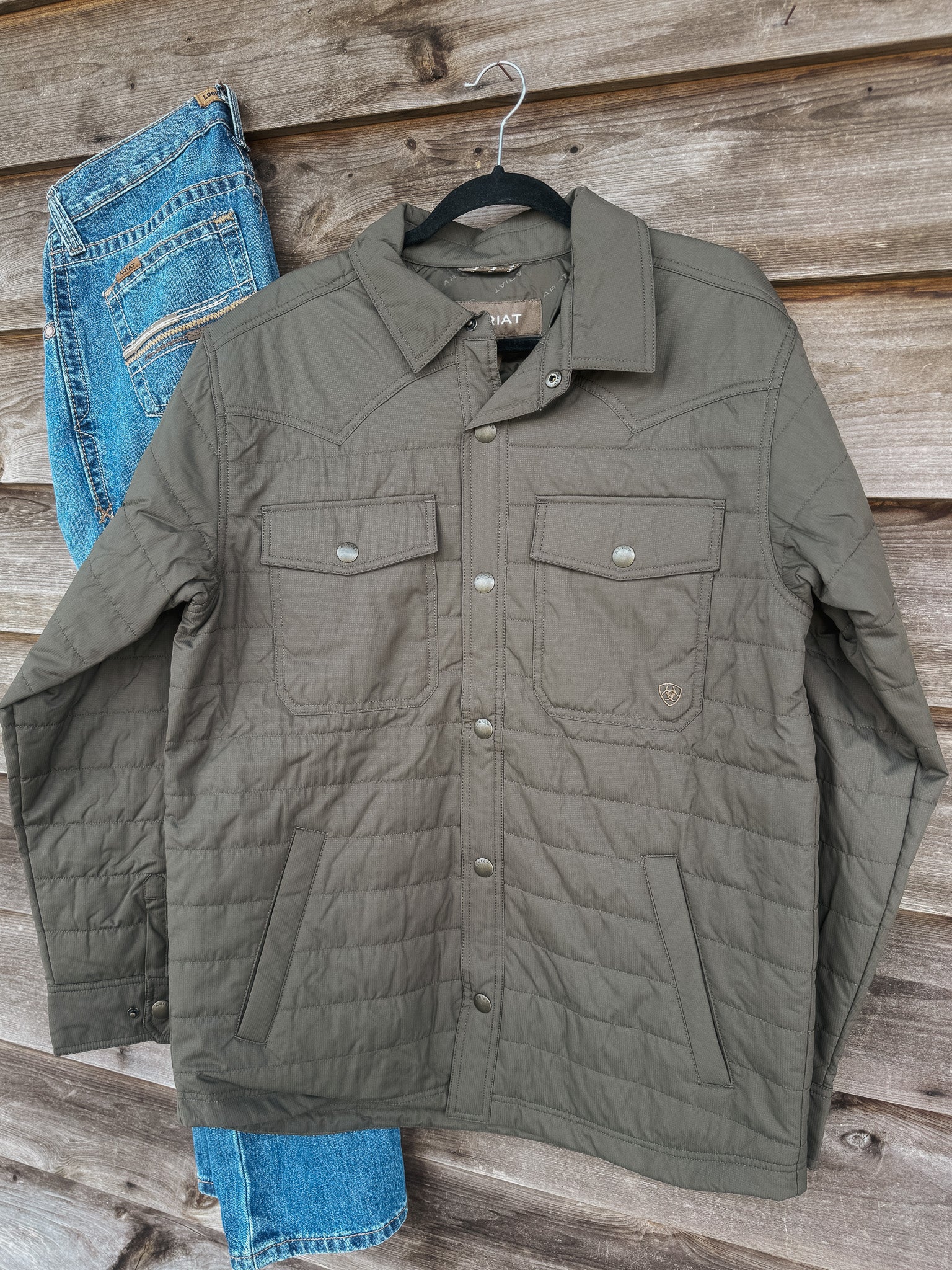 Men's Ariat Quilted Shirt Jacket - Image 9