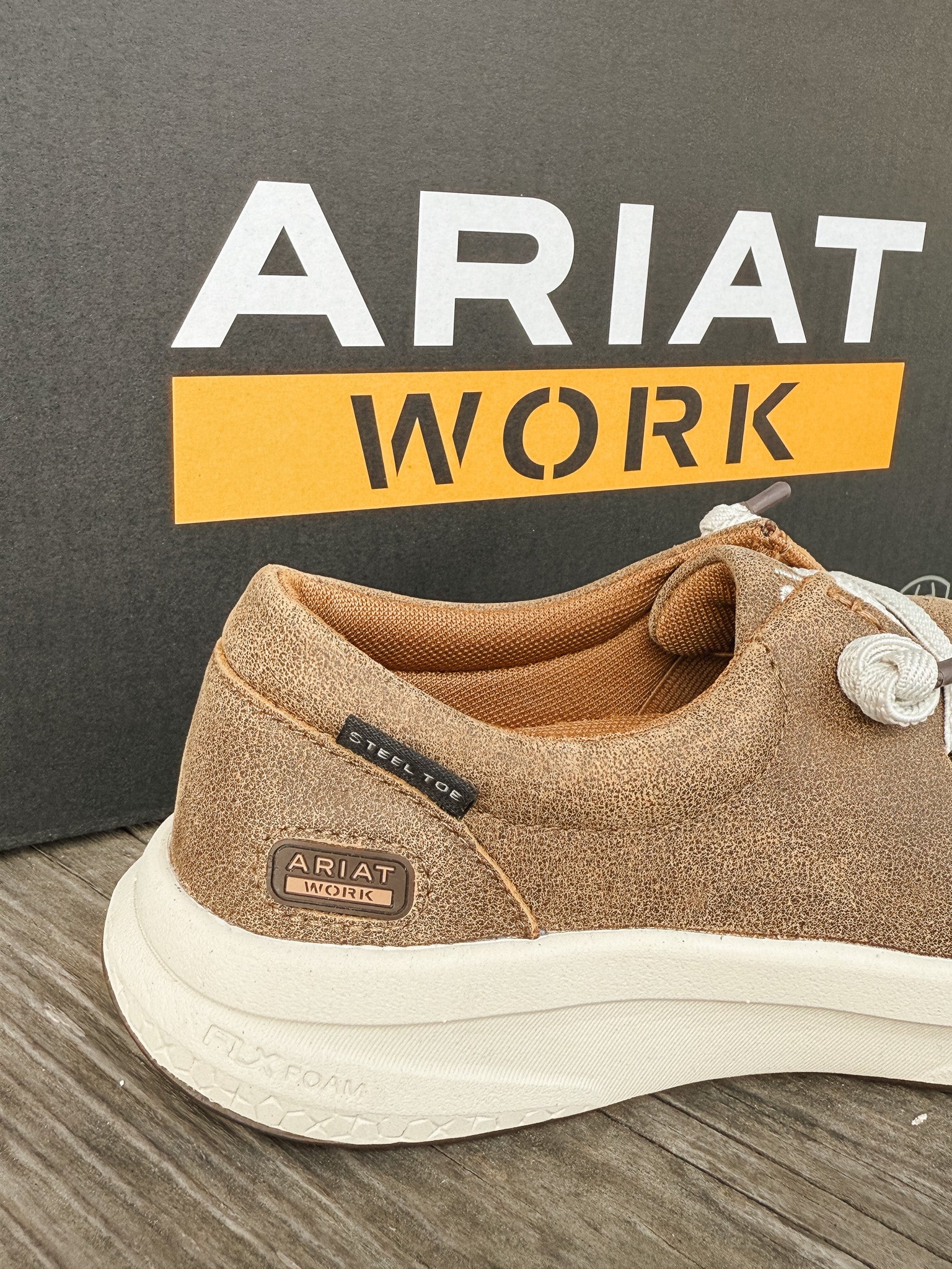 Women's Ariat Buckeye Steel Toe Work Shoe - Image 3