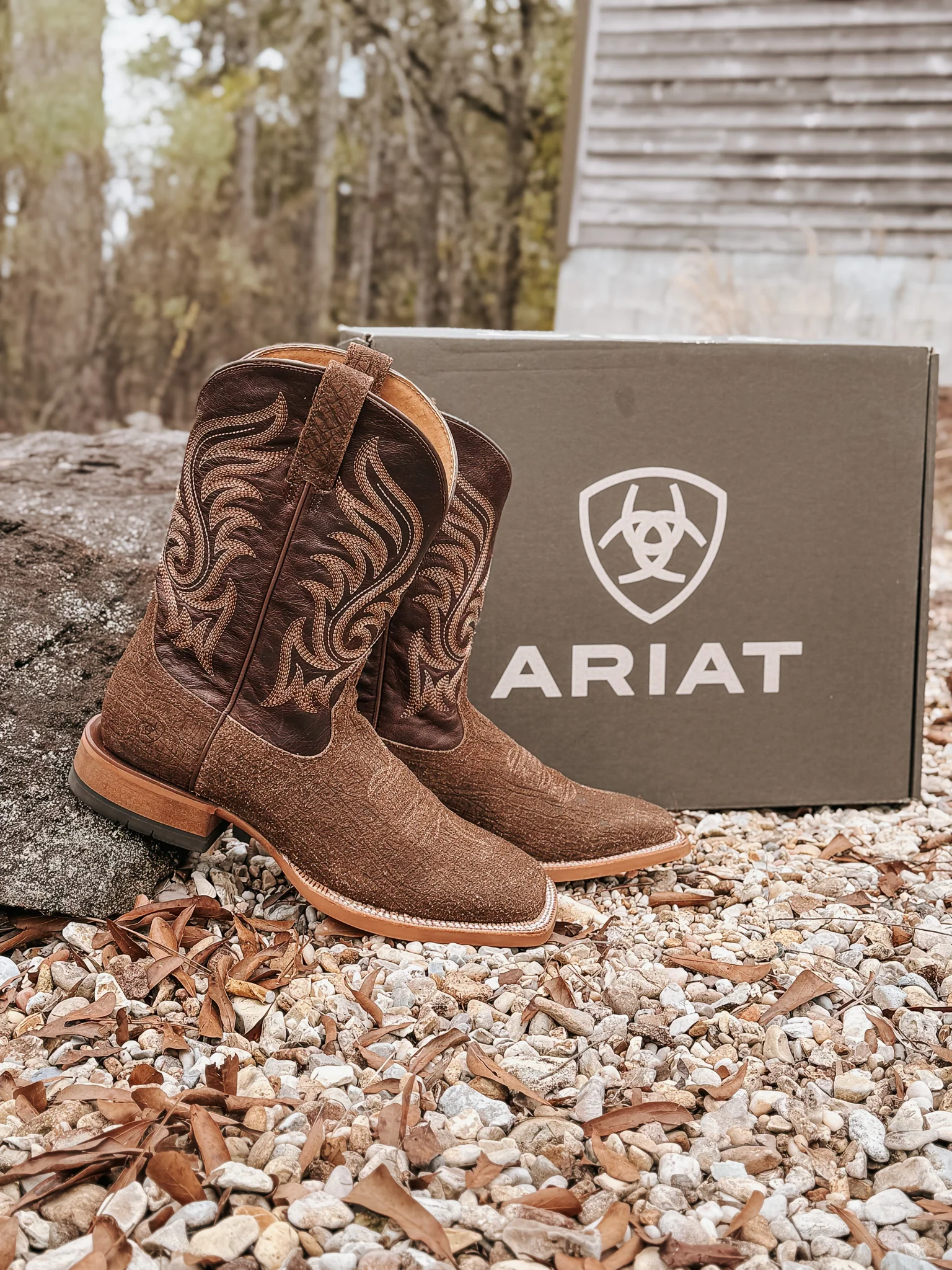 Ariat Men's Cattle Call Wide Square Toe Boots - Image 3