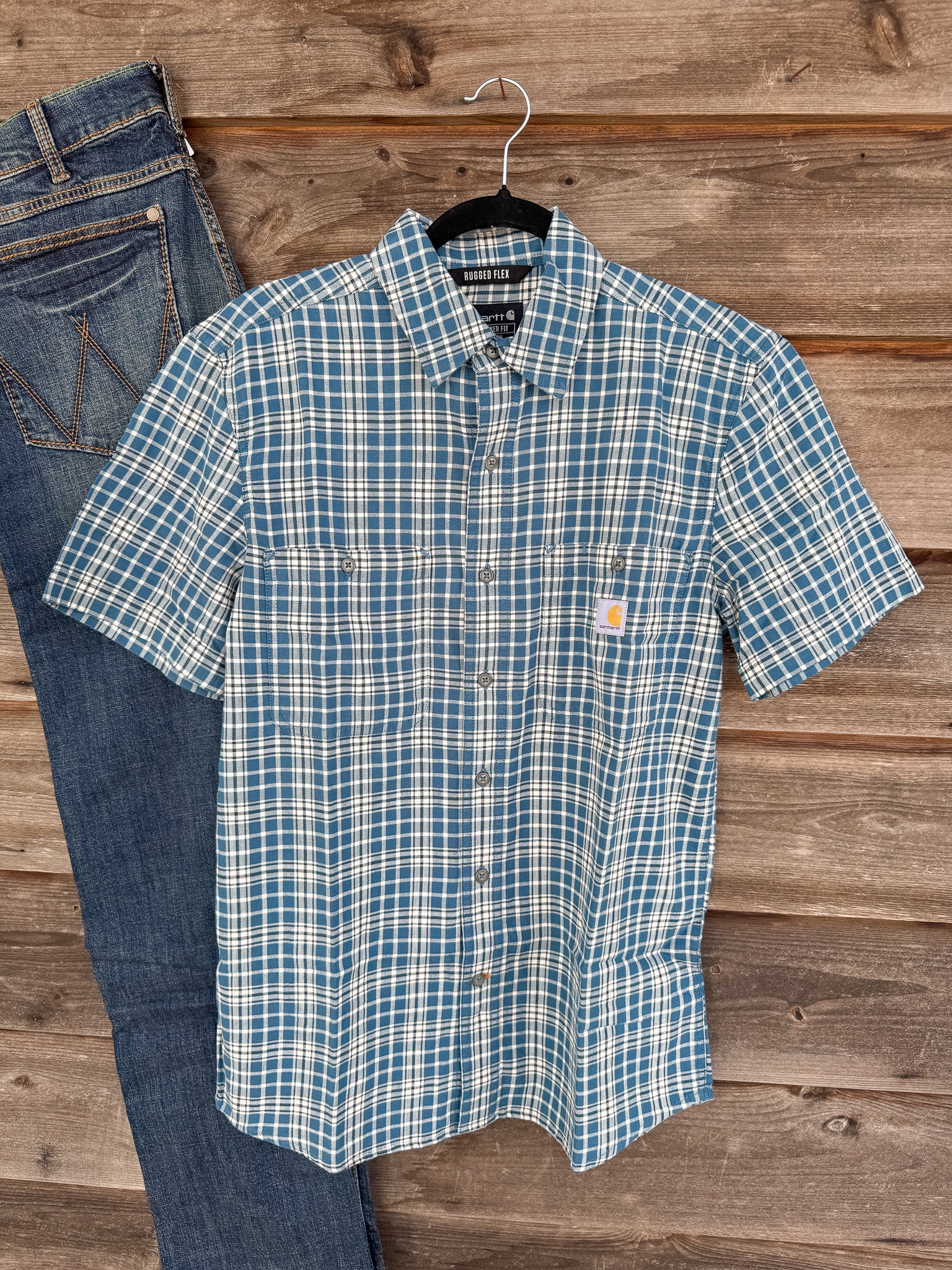 Men's Carhartt Rugged Flex Relaxed Fit Lightweight Short-Sleeve Plaid Shirt in Blue - Image 3