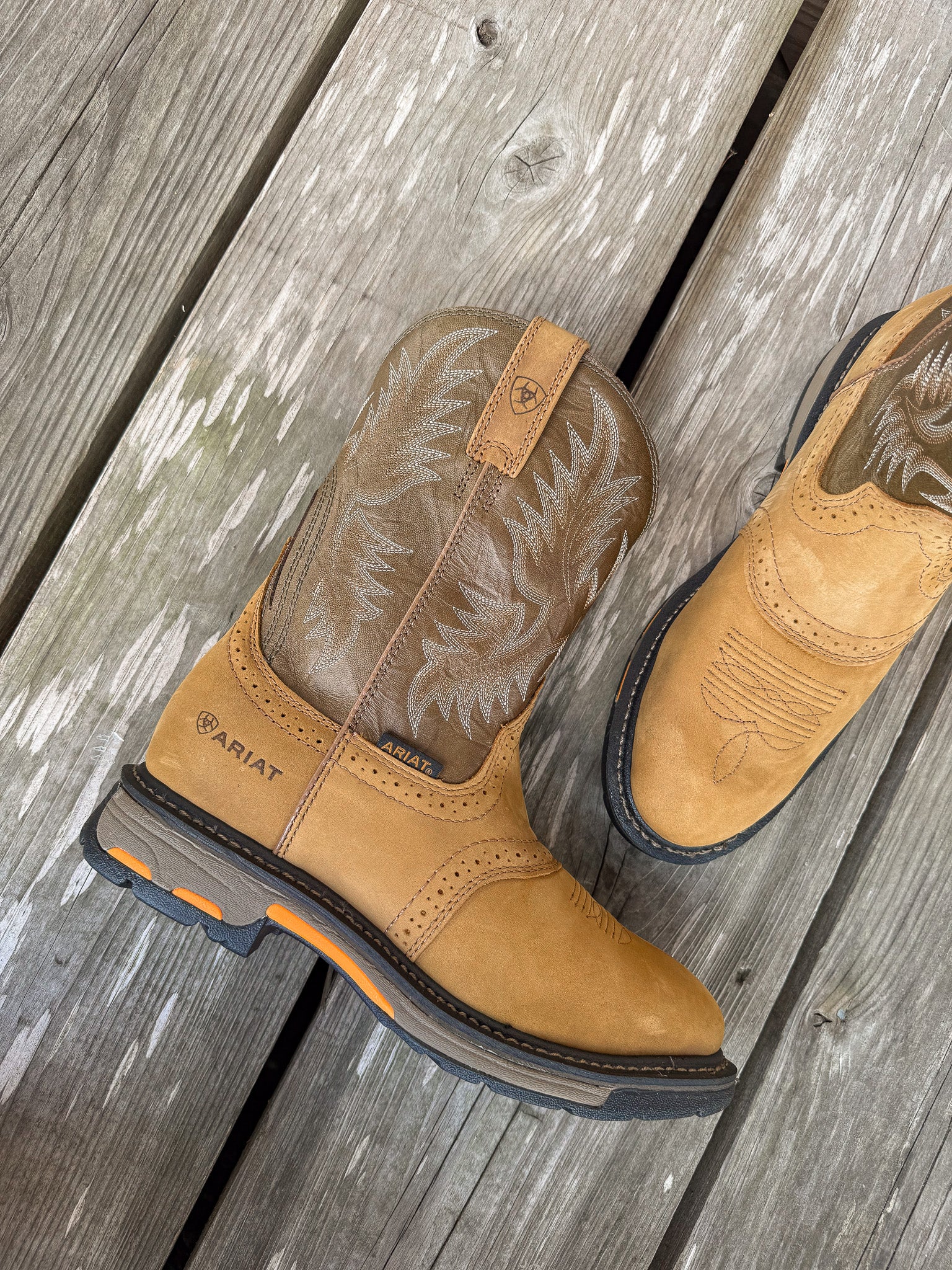 Men's Ariat WorkHog Pull On Round Toe Work Boots - Image 4