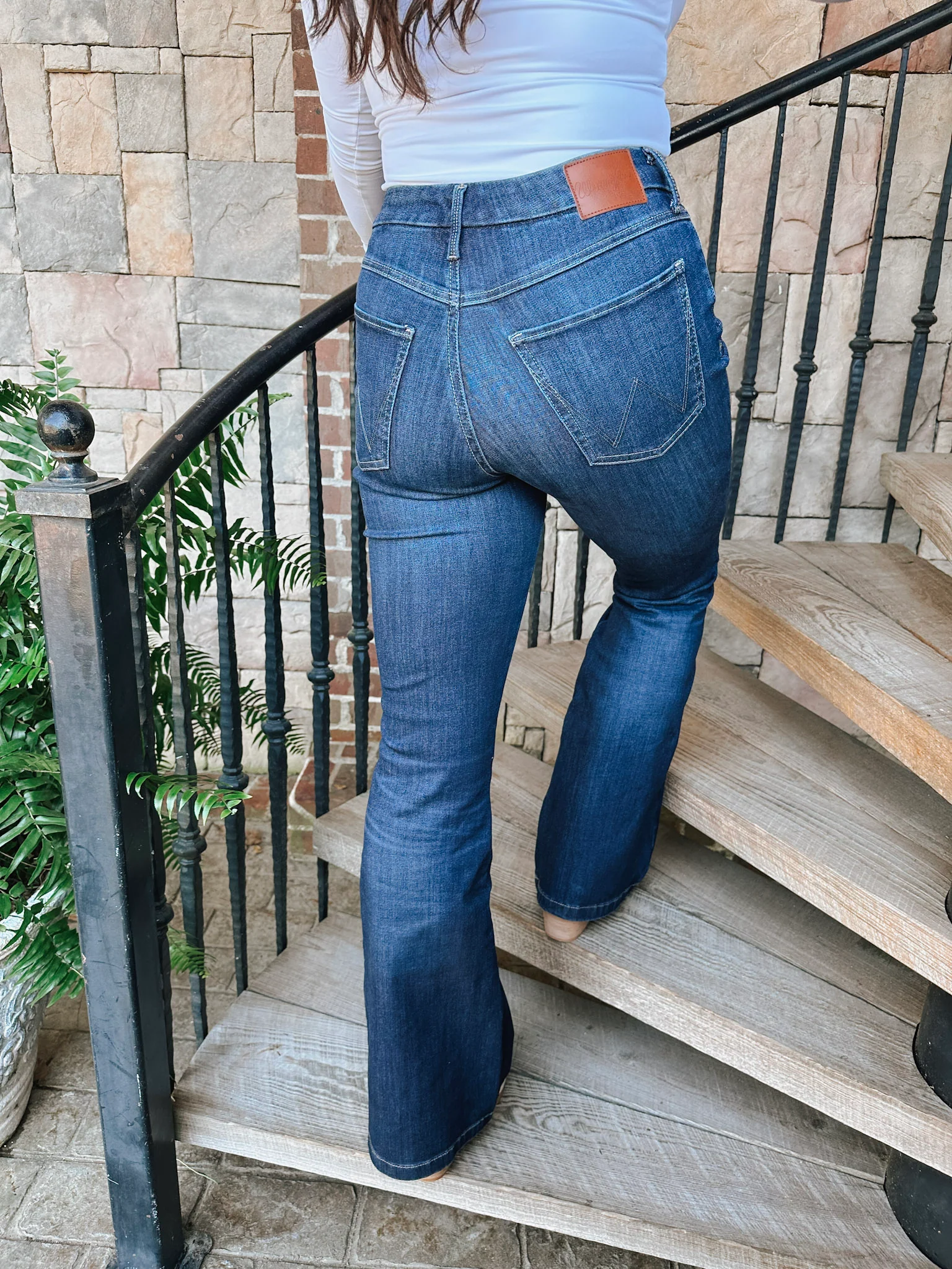 Women's Wrangler Bespoke High Rise Flare Jean - Image 7