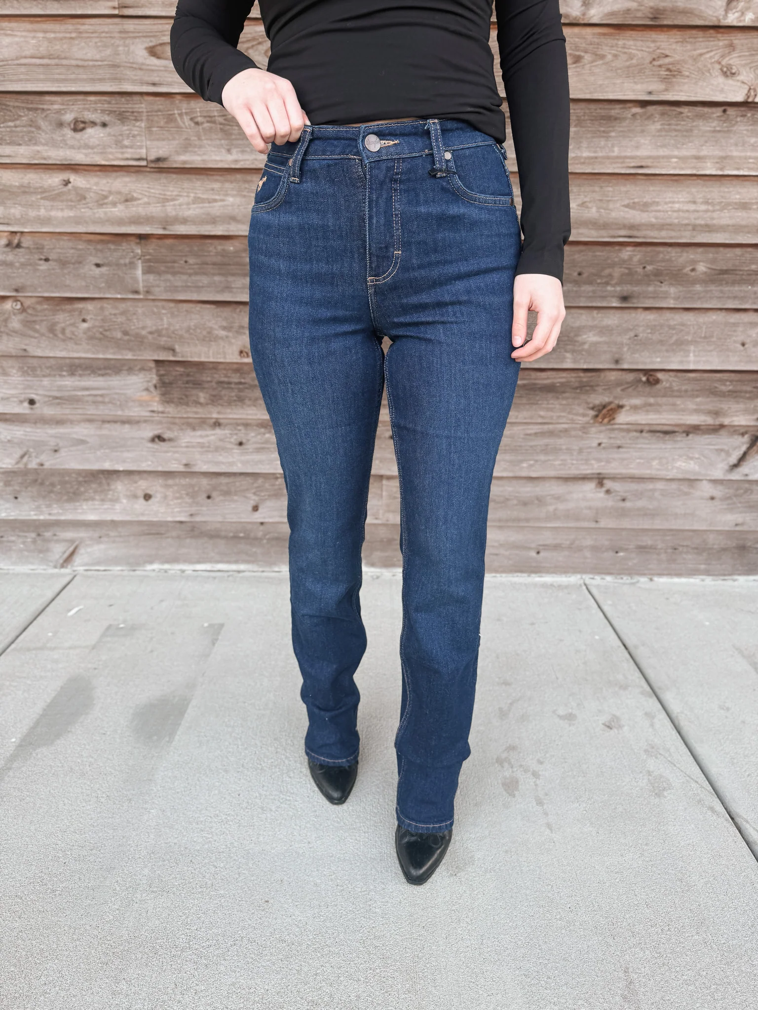 Wrangler Women's Kayla Ultimate Riding Bootcut Jeans - Image 3
