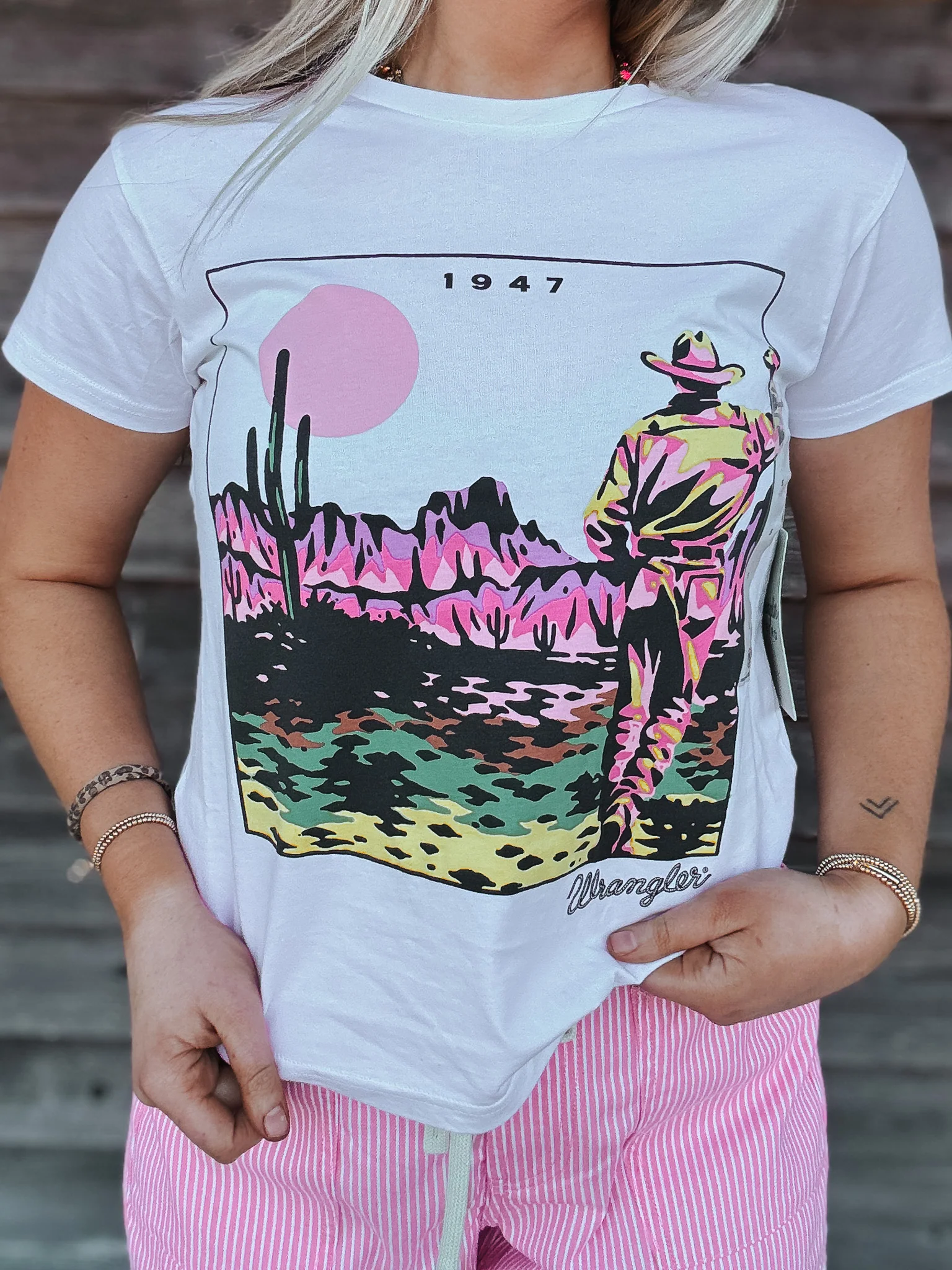 Women's Wrangler Desert Vista 1947 Retro Tee - Image 5