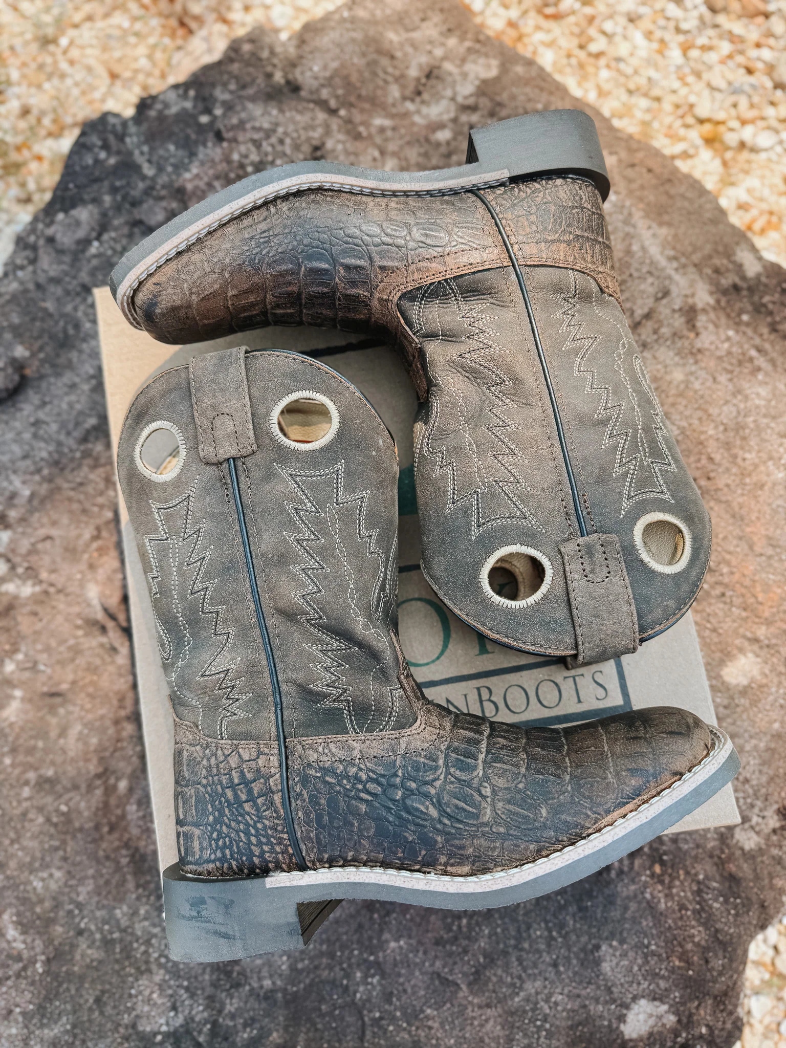 Big Kid's Smoky Mountain Brown Gator Boot - Image 6