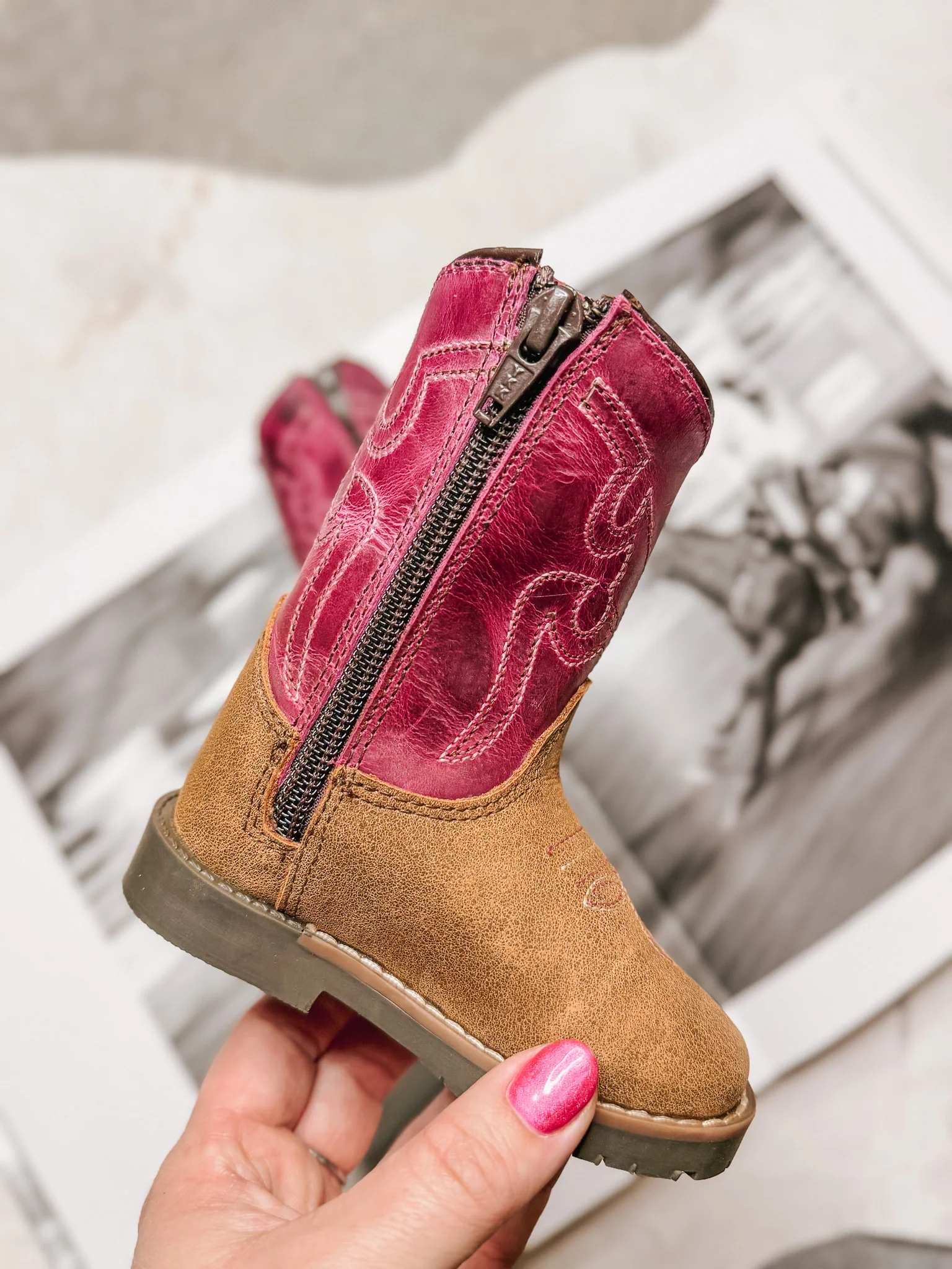 Toddler Smoky Mountain Vintage Brown and Pink Boot - Image 4