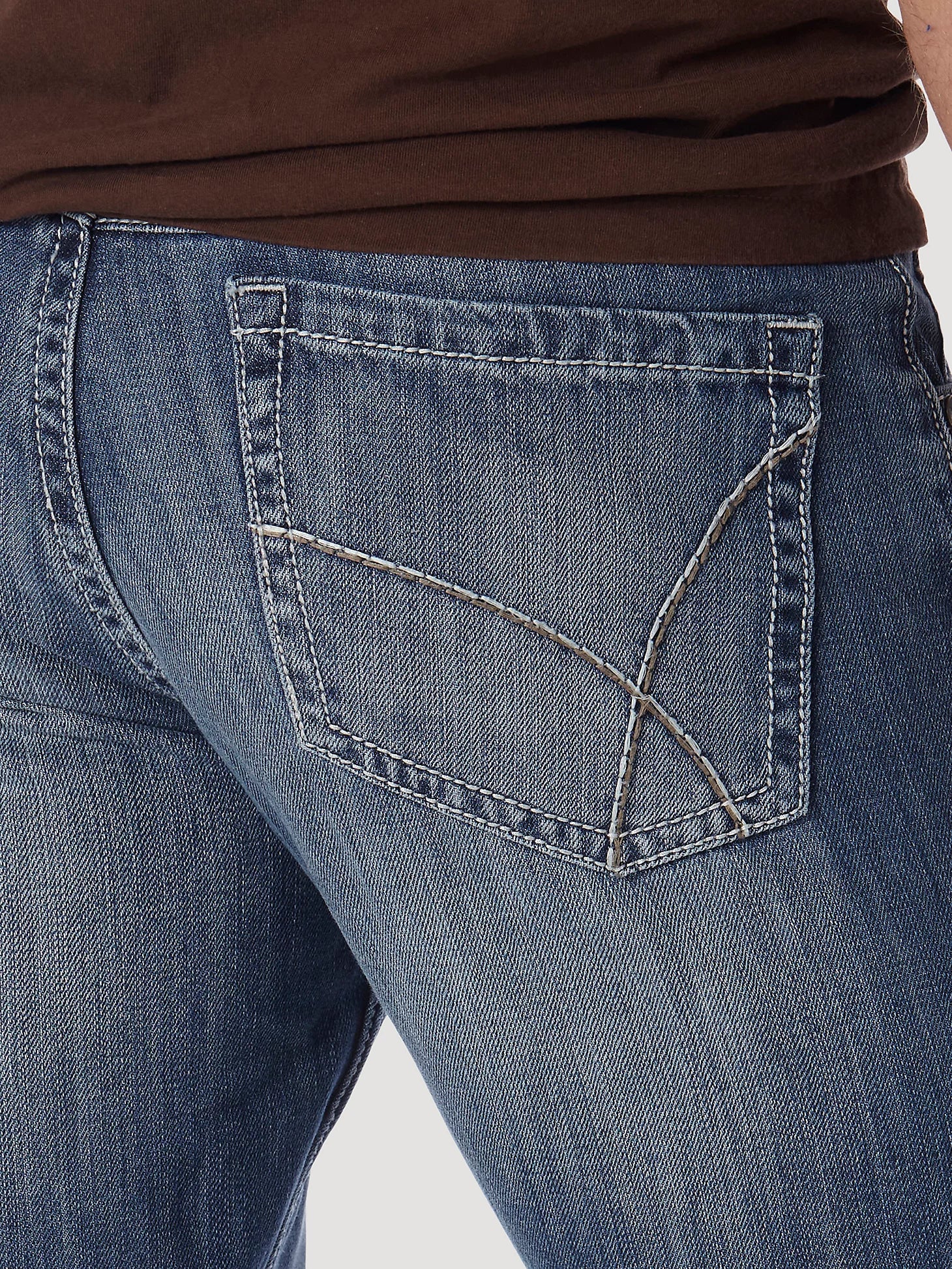 MEN'S WRANGLER 20X NO. 42 VINTAGE BOOTCUT JEAN IN LIGHT BLUE - Image 4