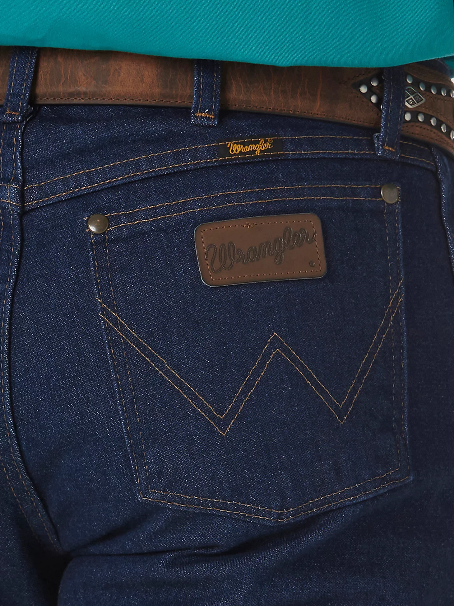 Men's Wrangler Premium Performance Cowboy Cut Regular Fit Jean - Image 5