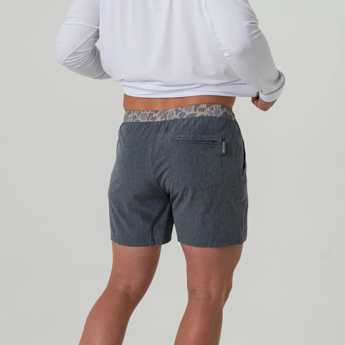 Men's Burlebo 5.5" Athletic Short - Grizzly Grey - Classic Deer Camo Liner - Image 3
