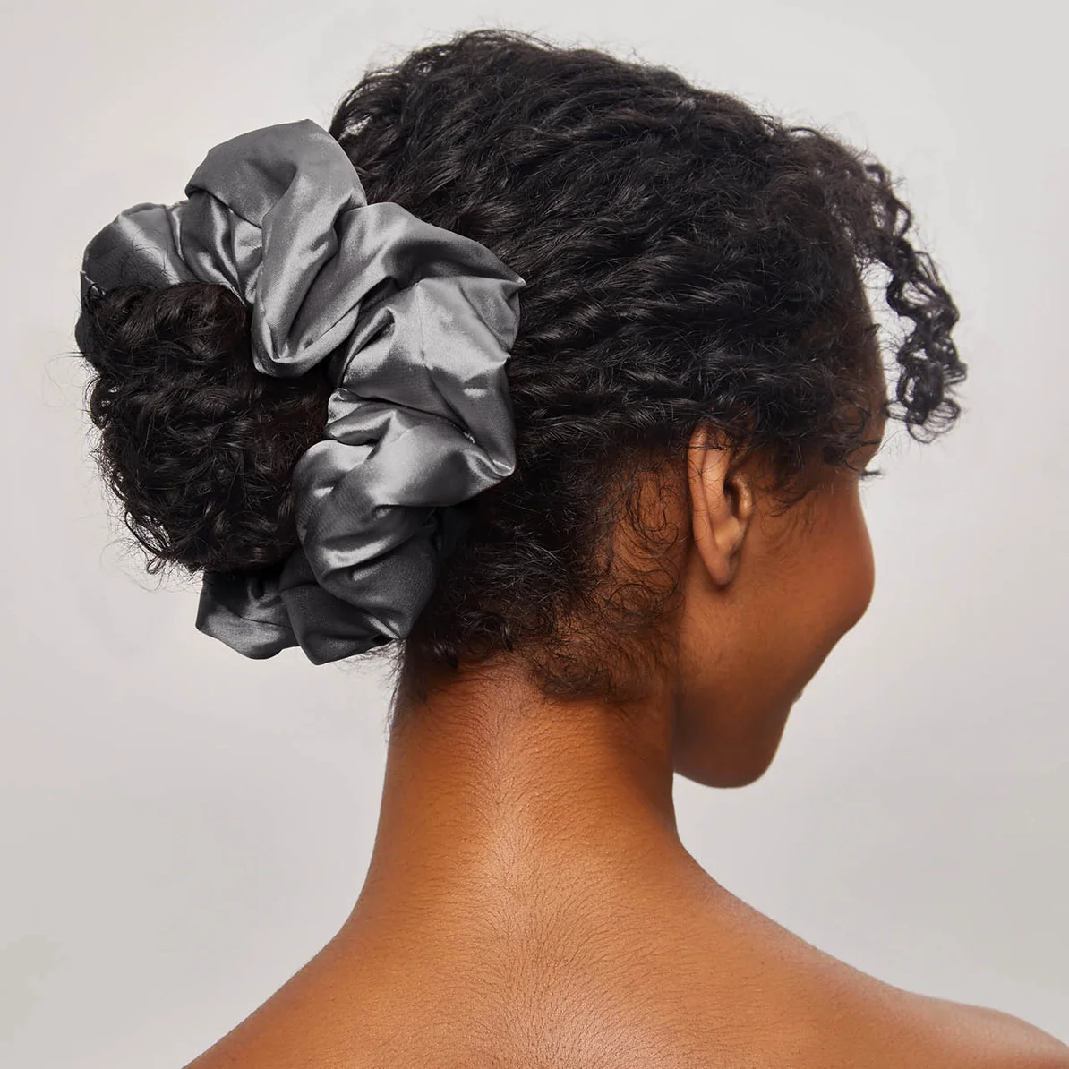 Kitsch Satin Sleep Pillow Scrunchies - Charcoal Gold - Image 7