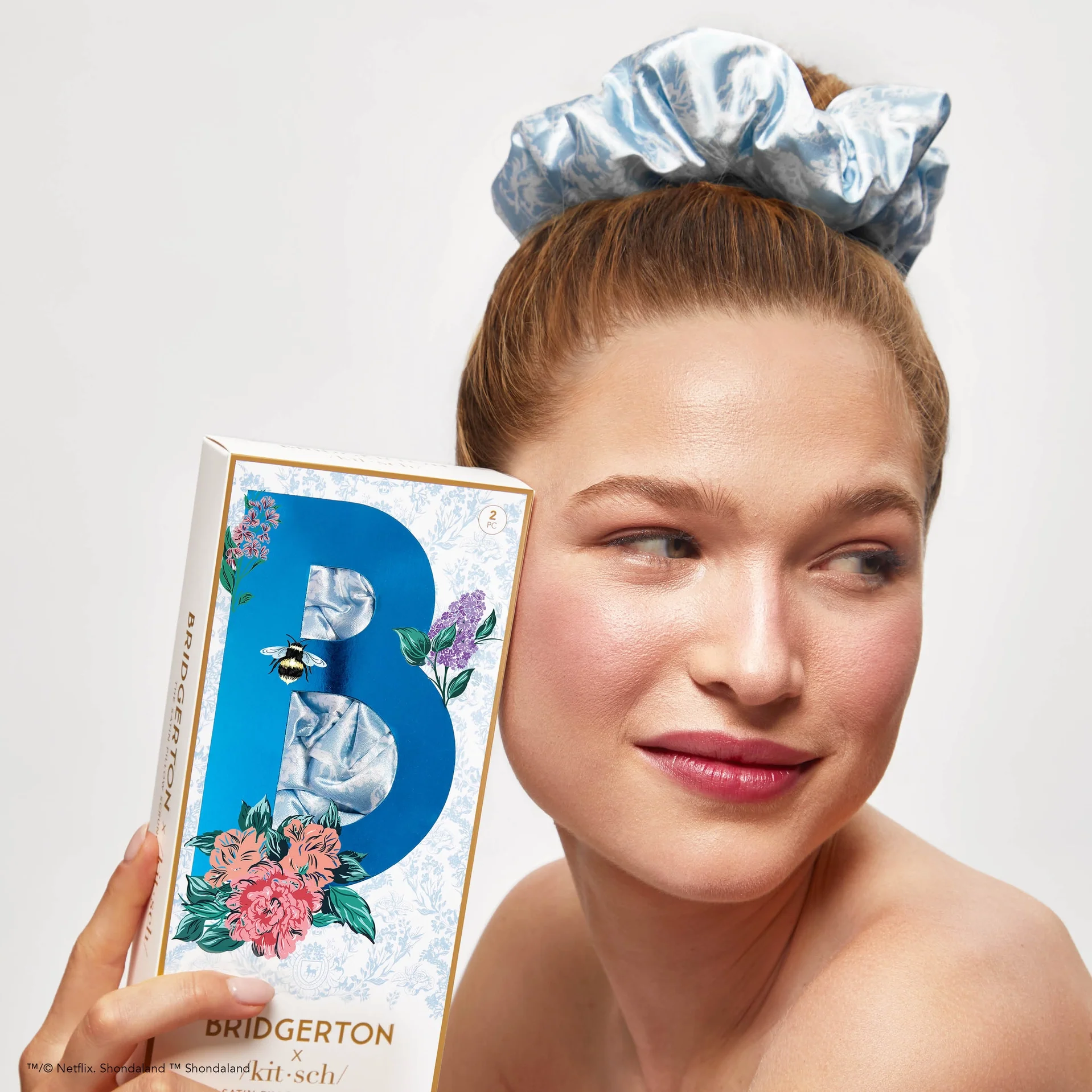 Kitsch X Bridgerton Satin Pillow Scrunchies - Toile De Blue - Image 7