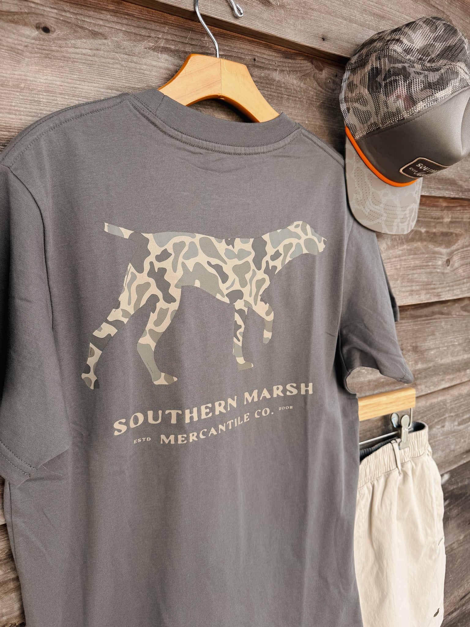Southern Marsh Camo Pointer T-Shirt in Dark Grey - Image 2