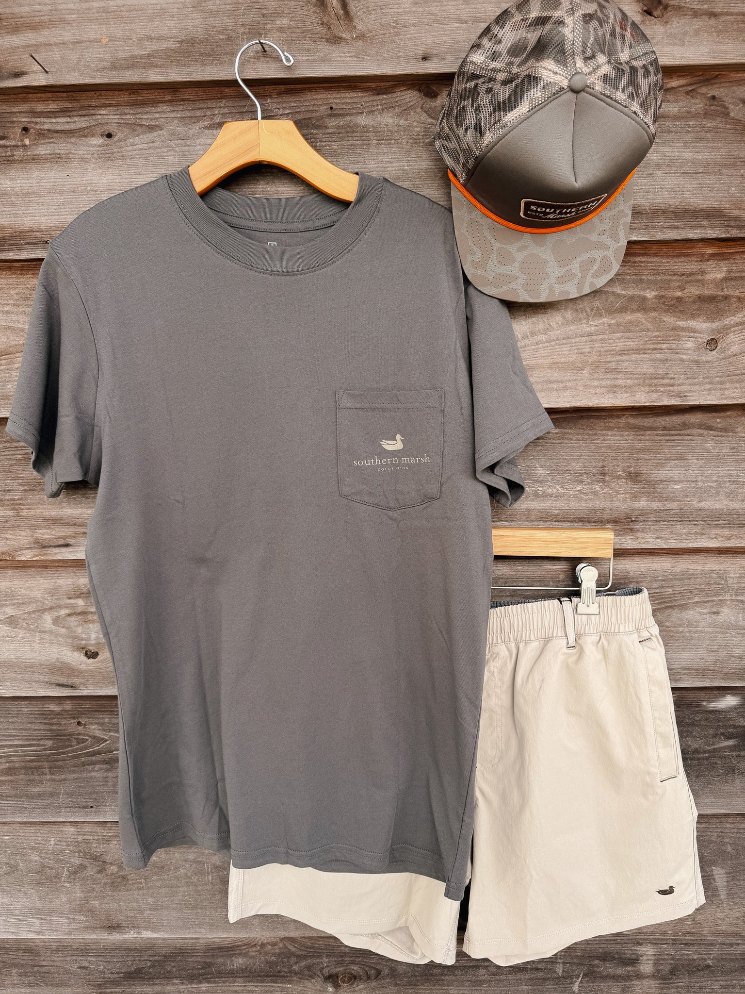 Southern Marsh Camo Pointer T-Shirt in Dark Grey - Image 5