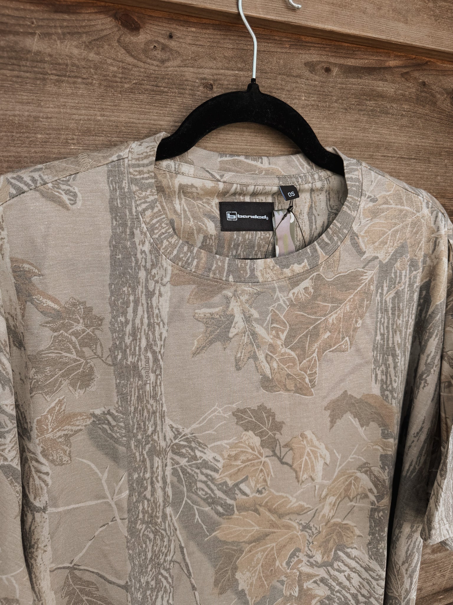 Banded Sunday Camo Tee | Realtree Xtra Grey - Image 8