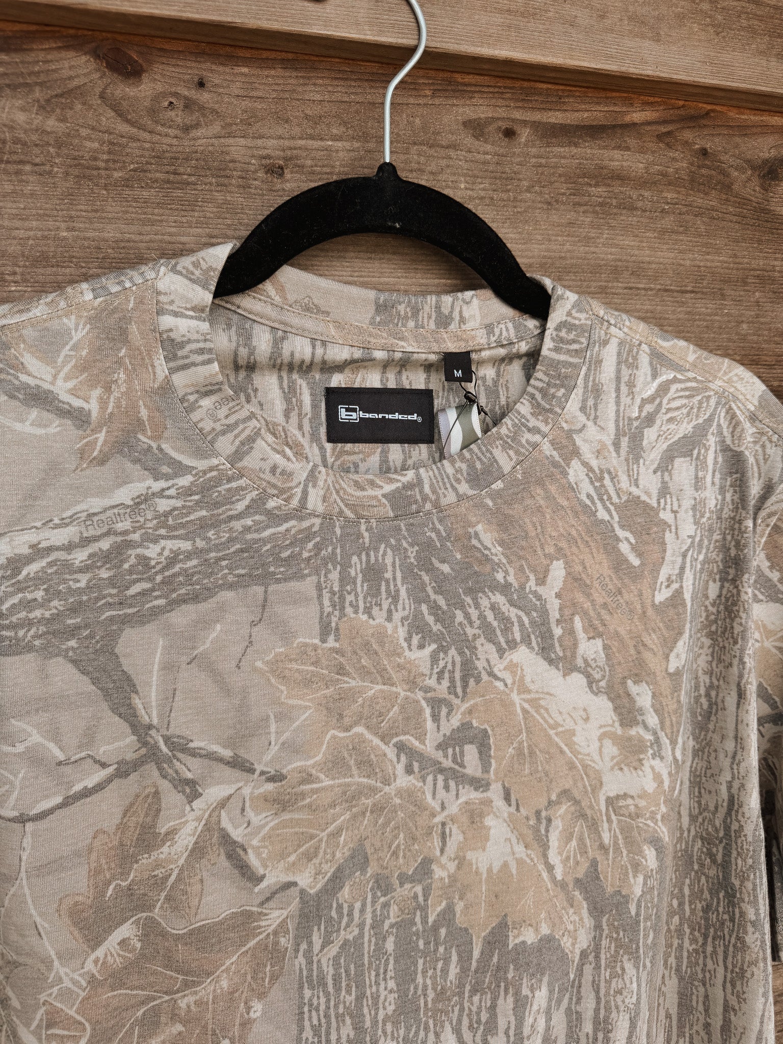 Banded Men's Essential Tee | Realtree Xtra Grey - Image 6
