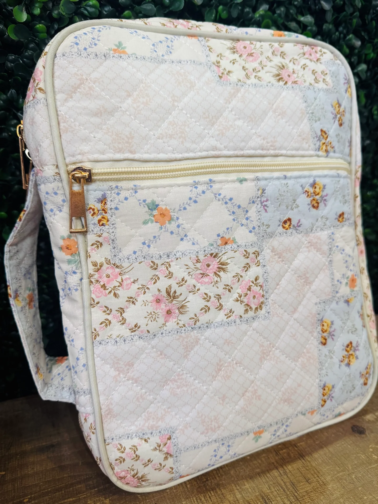 ****Eden Patchwork Bible Case - Image 6