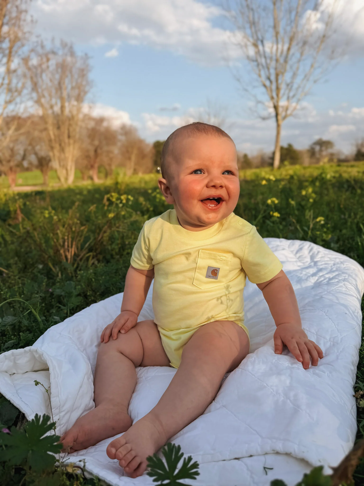 •Restock• Carhartt infant Bodysuit in Light Yellow - Image 5