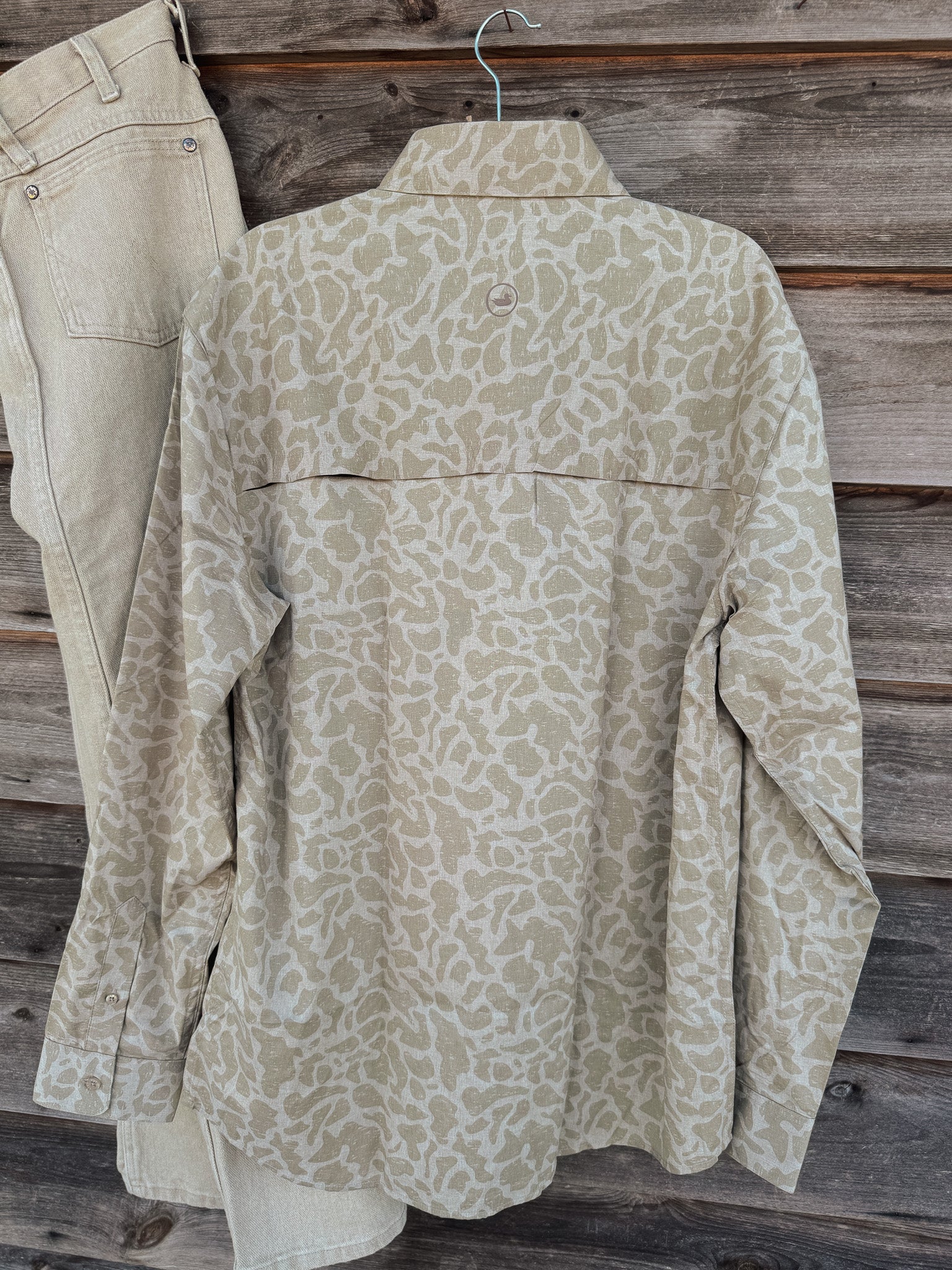 Men's Southern Marsh Merida Mar Camo Performance Shirt in Burnt Taupe - Image 8
