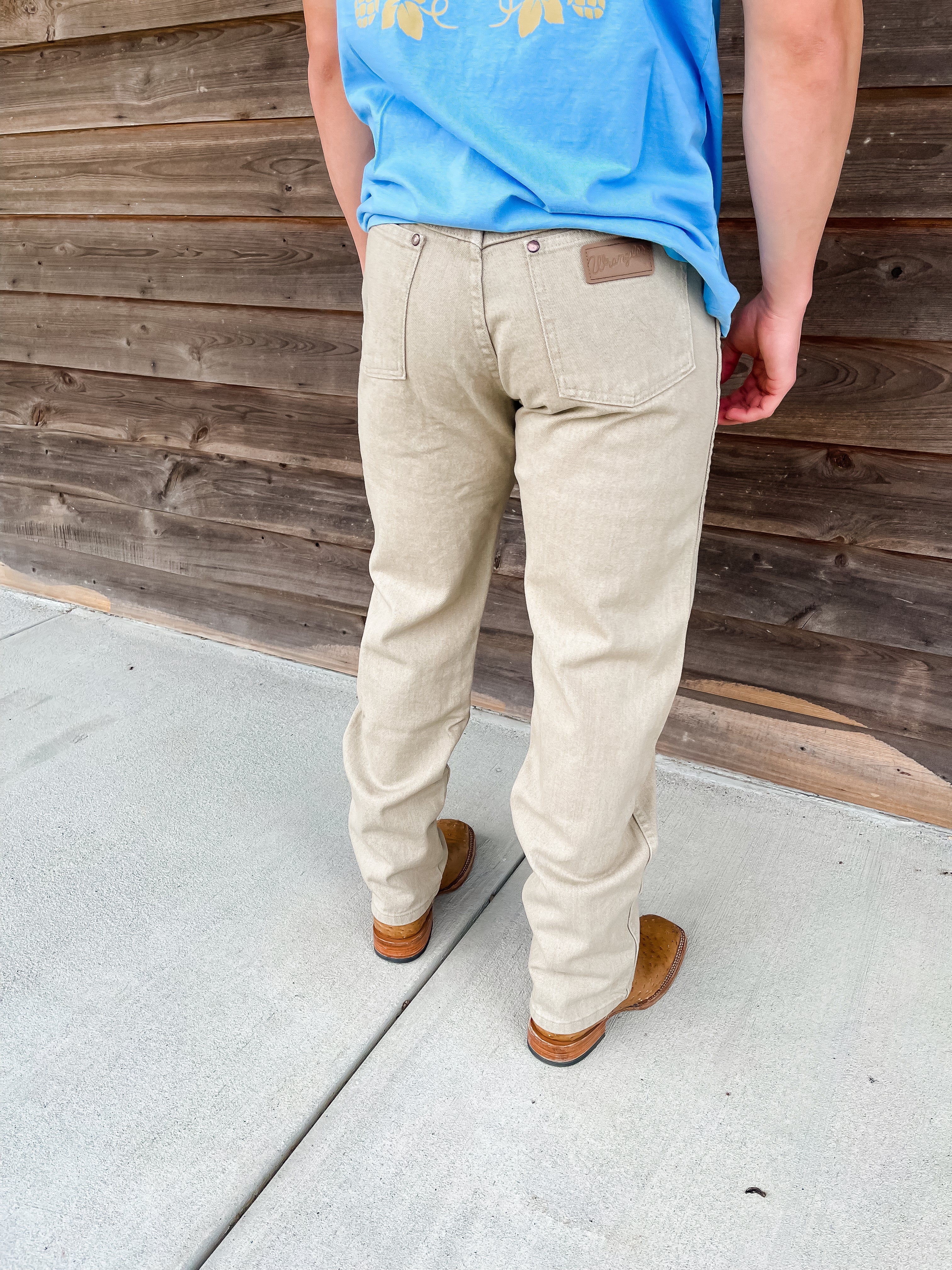 WRANGLER COWBOY CUT ORIGINAL FIT JEAN IN PREWASHED TAN - Image 6