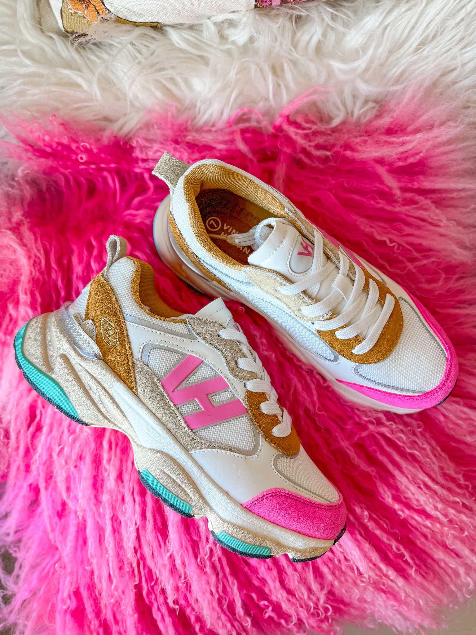 Vintage Havana Dash 5 in Mustard/Neon Pink Sneakers - Image 6