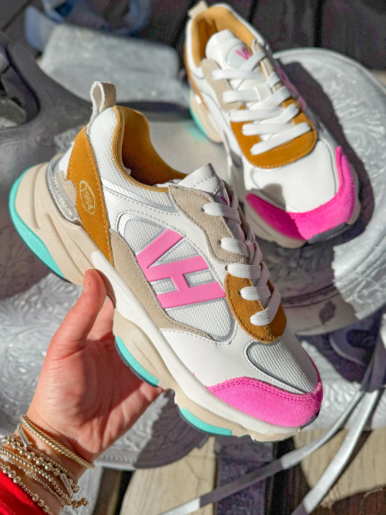 Vintage Havana Dash 5 in Mustard/Neon Pink Sneakers - Image 8
