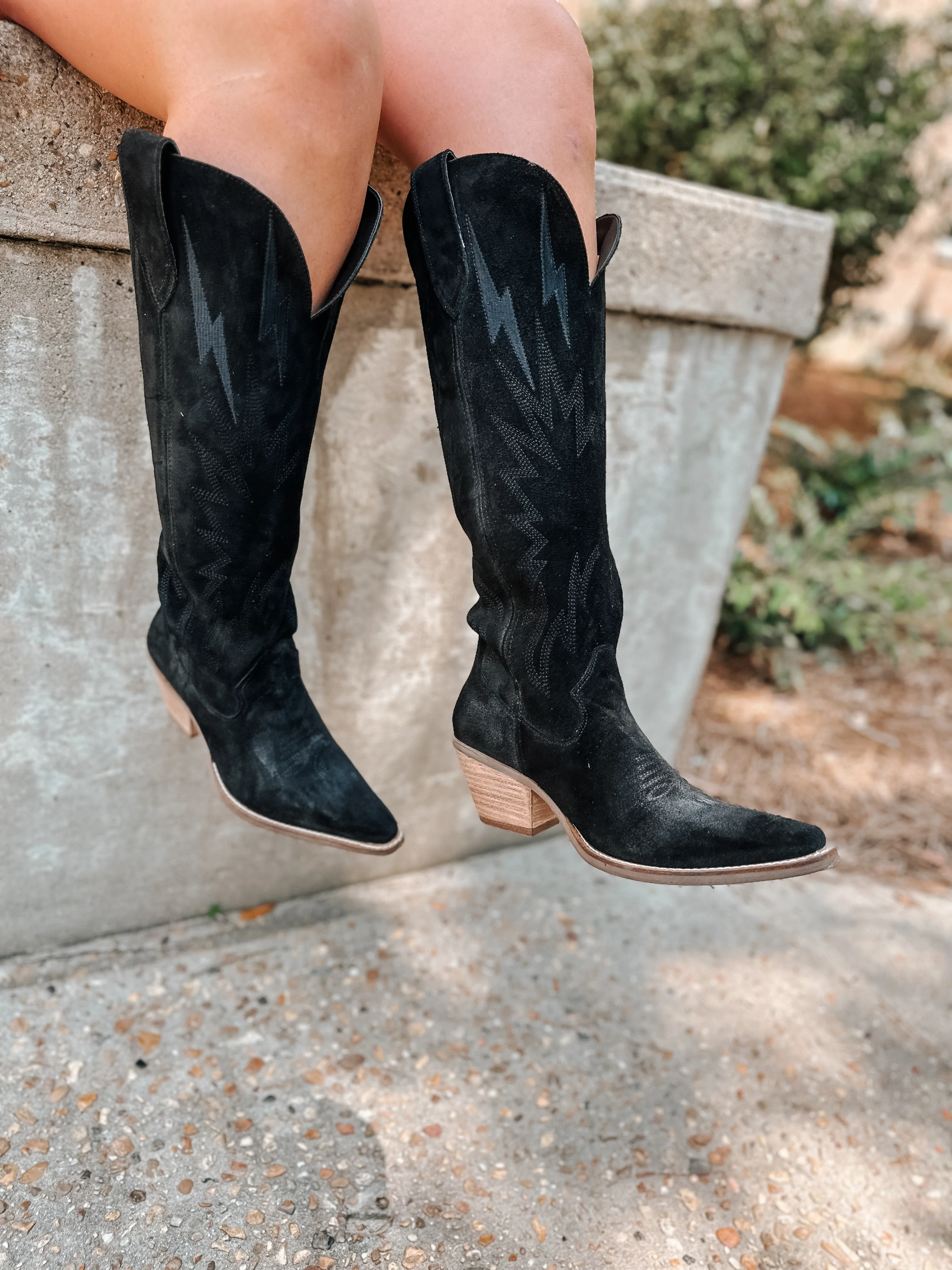 Dingo Thunder Road Black Leather Boot - Image 14