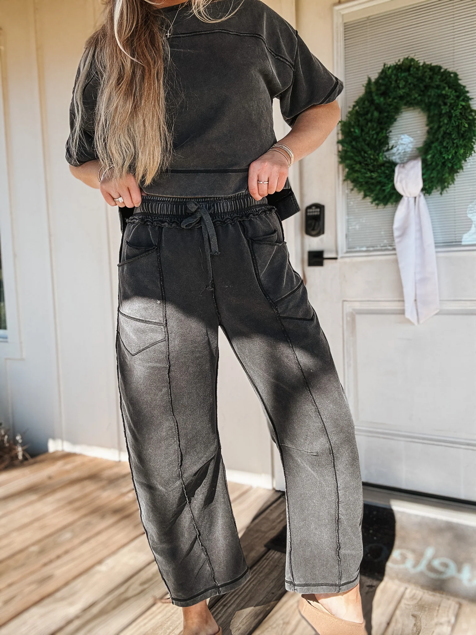 Simple Statement Set in Washed Black - Image 4