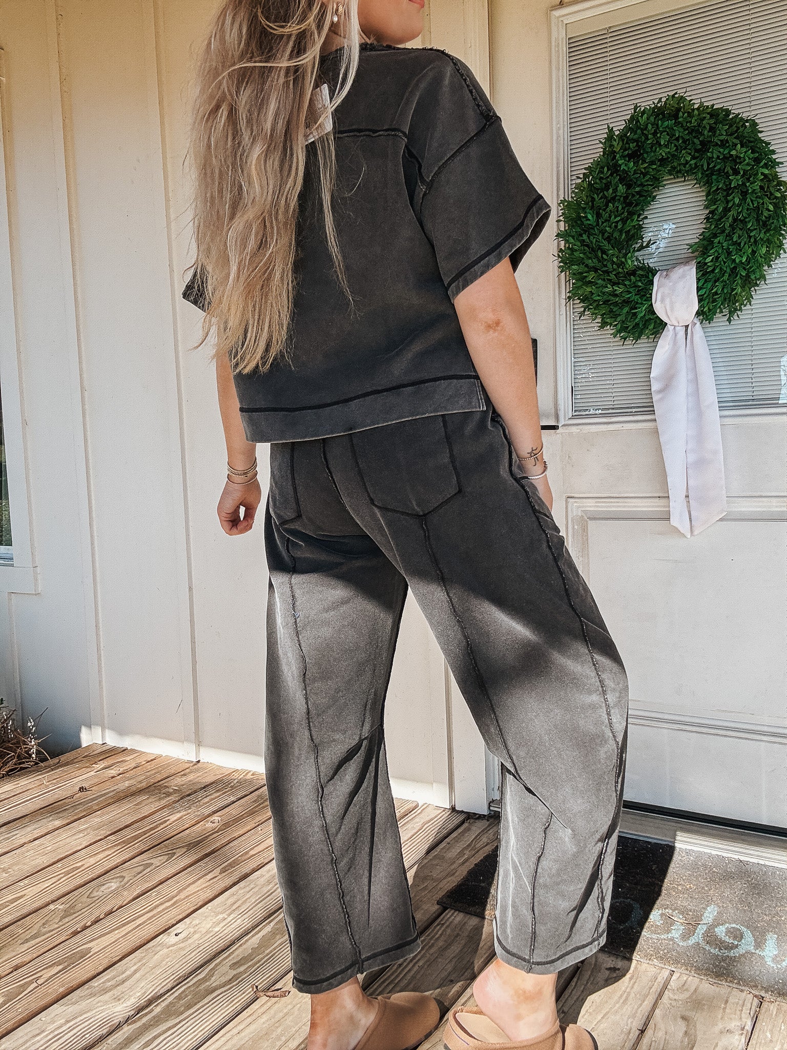 Simple Statement Set in Washed Black - Image 9