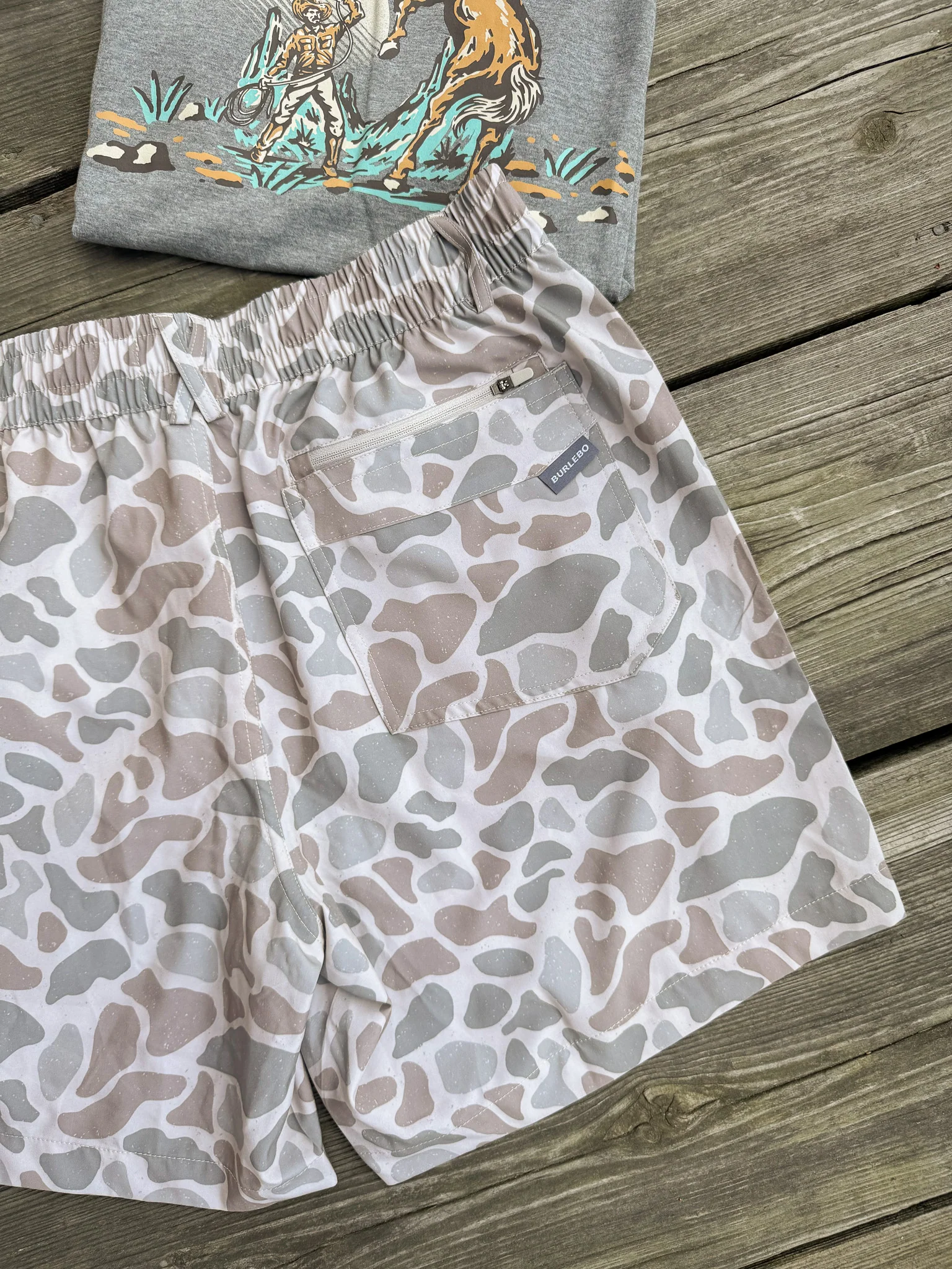 Men's Burlebo 7" Everyday Short - Classic Deer Camo - Grey Pocket - Image 4