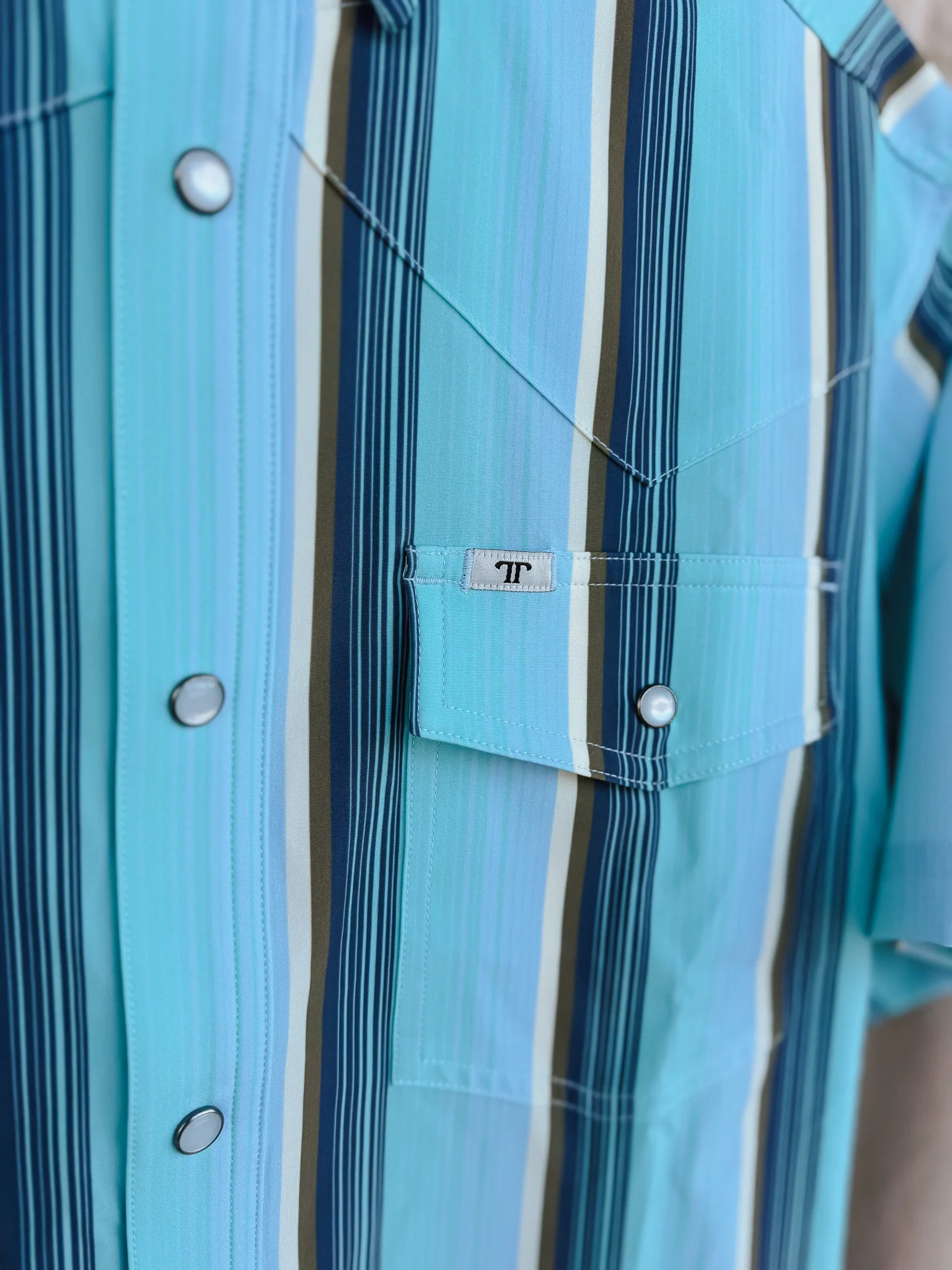 Ferrell The Tristan in Blue - Short Sleeve Snap Shirt - Image 4