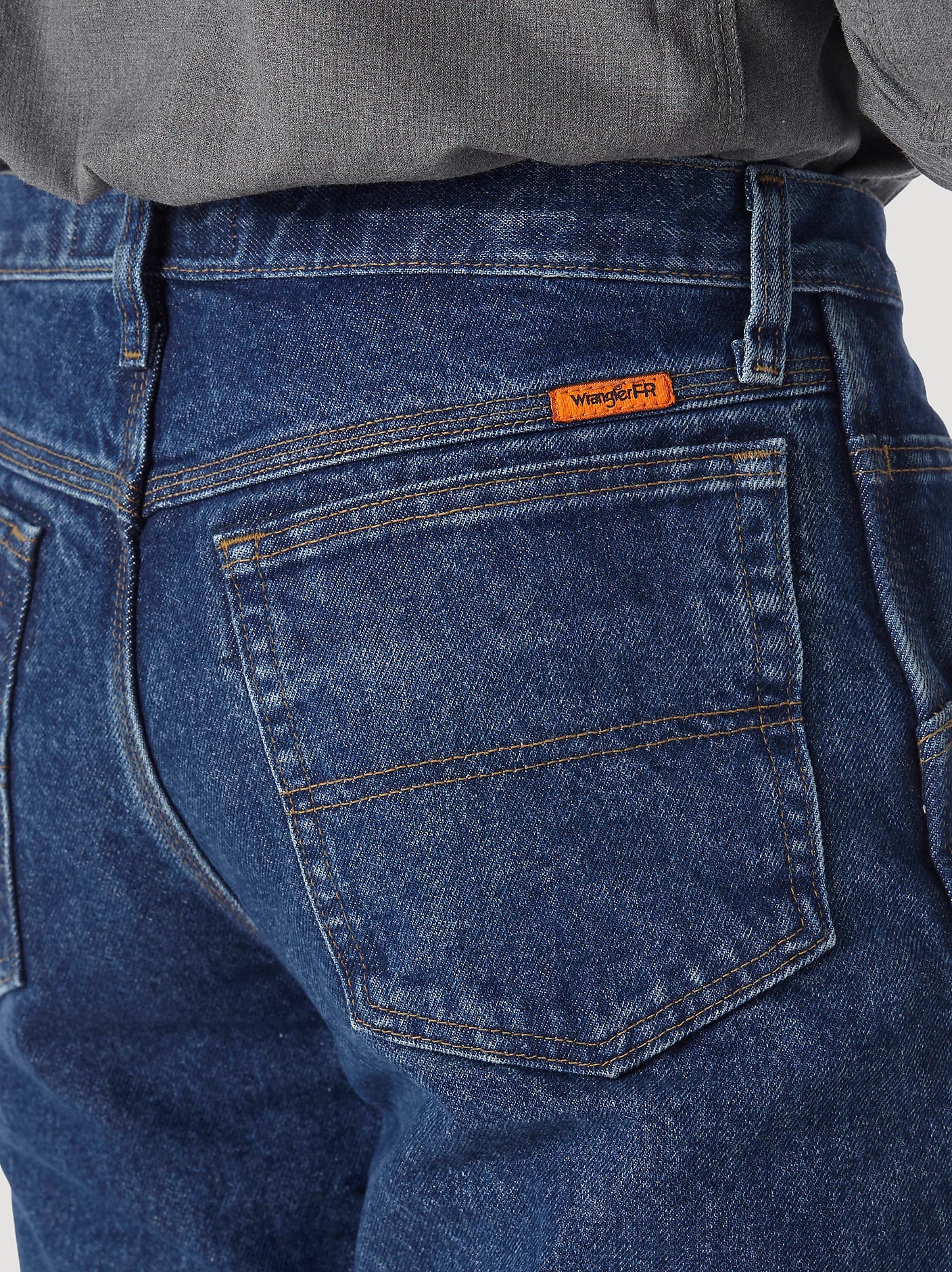 Men's Wrangler FR Flame-Resistant Riggs Relaxed Fit Jean - Image 5