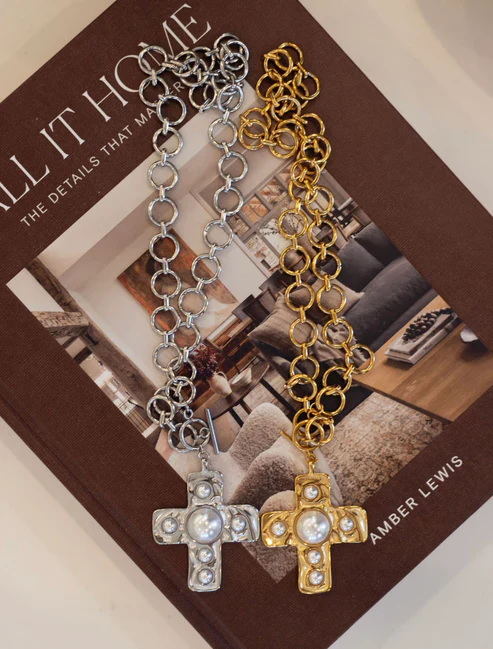 Harper Necklace in Gold - Image 2
