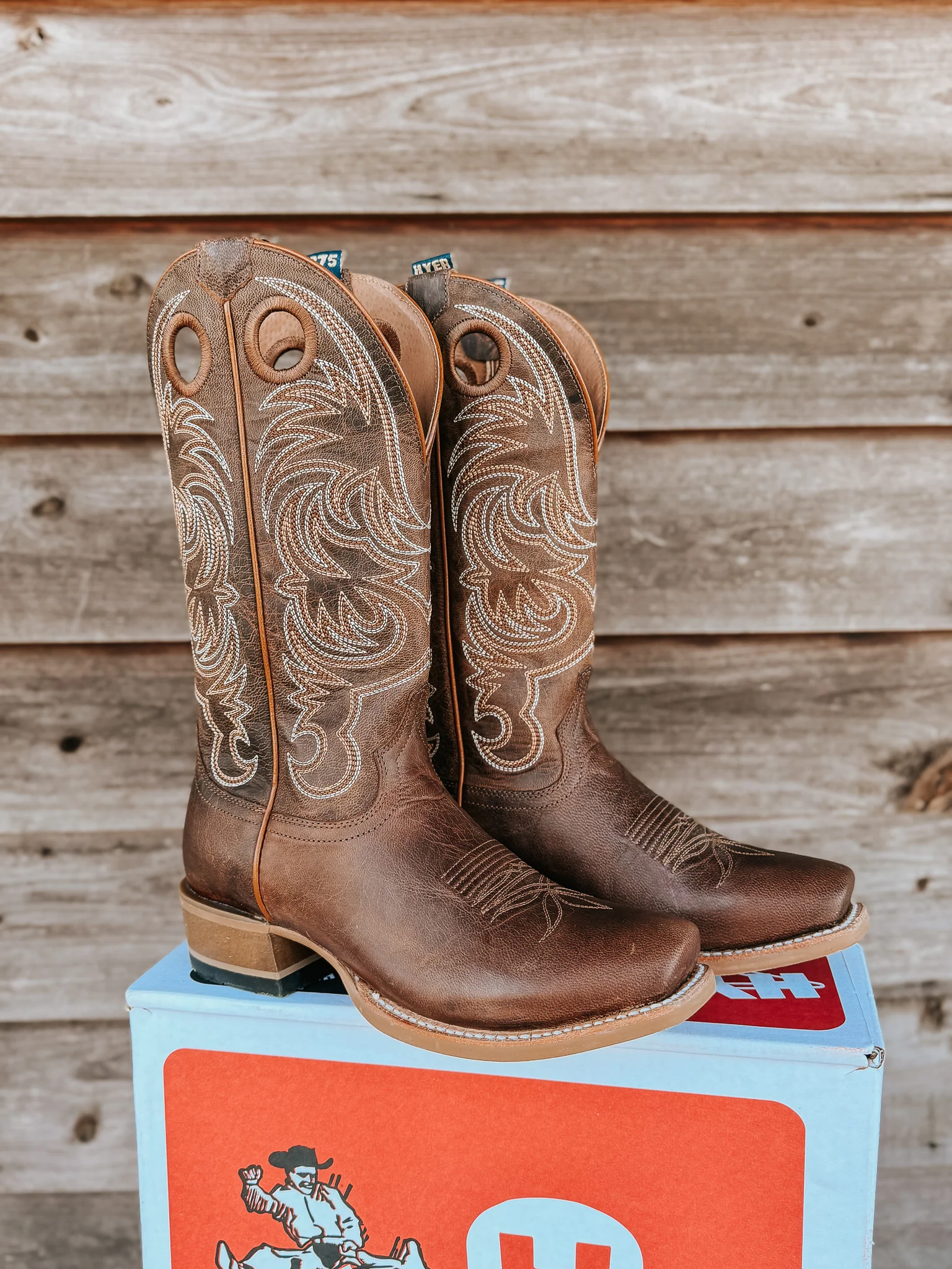 HYER Men's Burrton Western Boots - Image 5