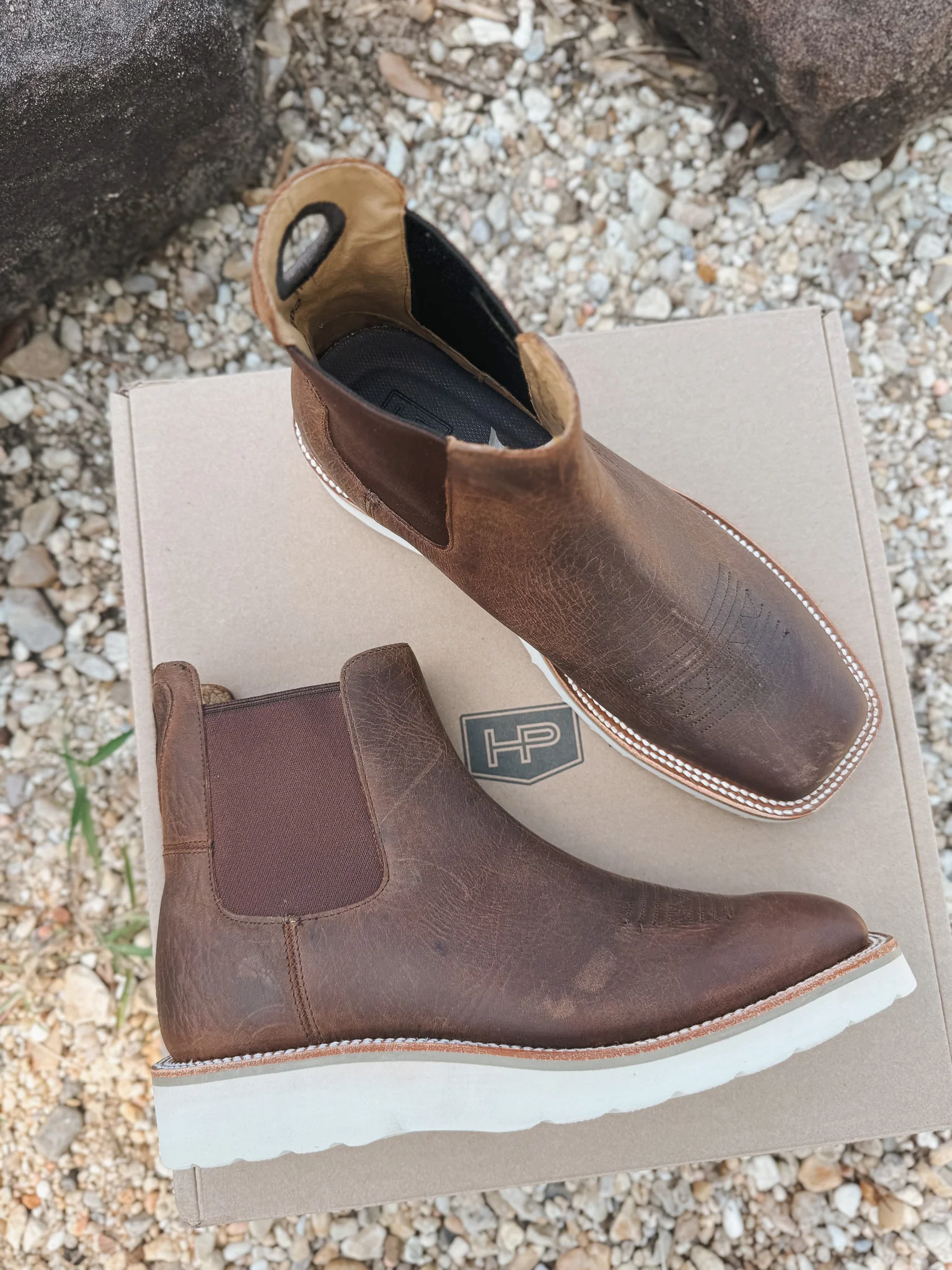 Men's Horse Power Chelsea Boot - Image 11