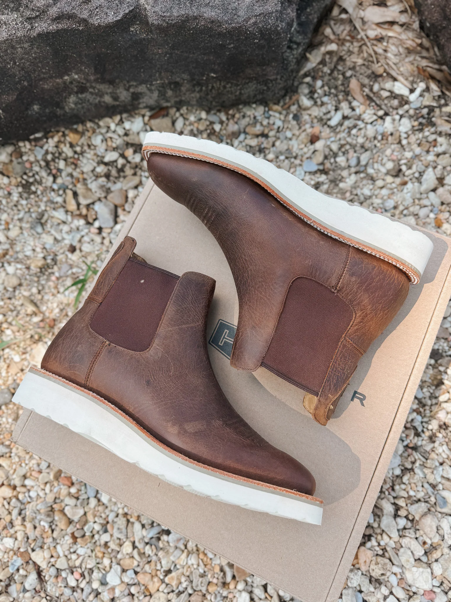 Men's Horse Power Chelsea Boot - Image 2