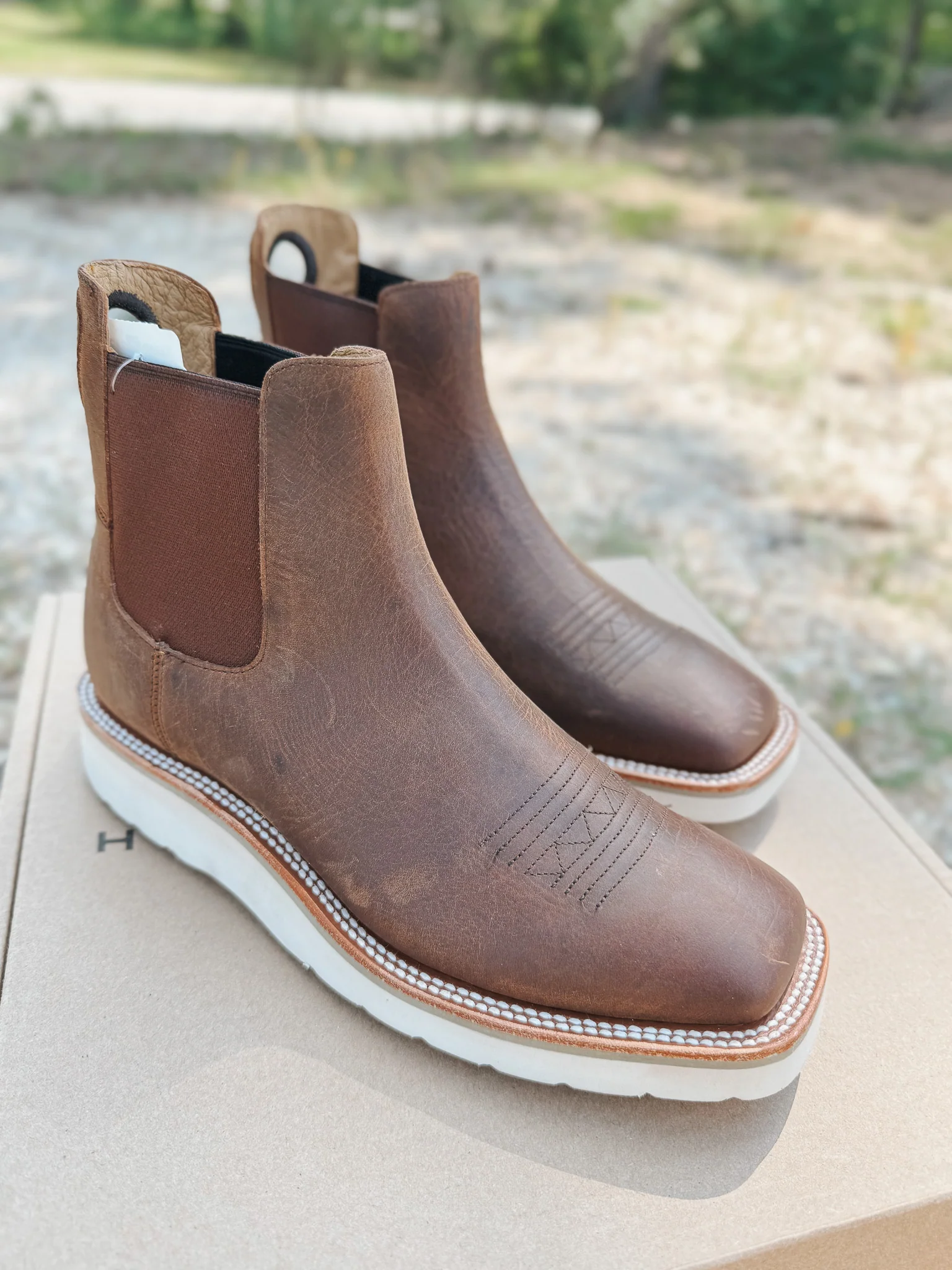 Men's Horse Power Chelsea Boot - Image 5