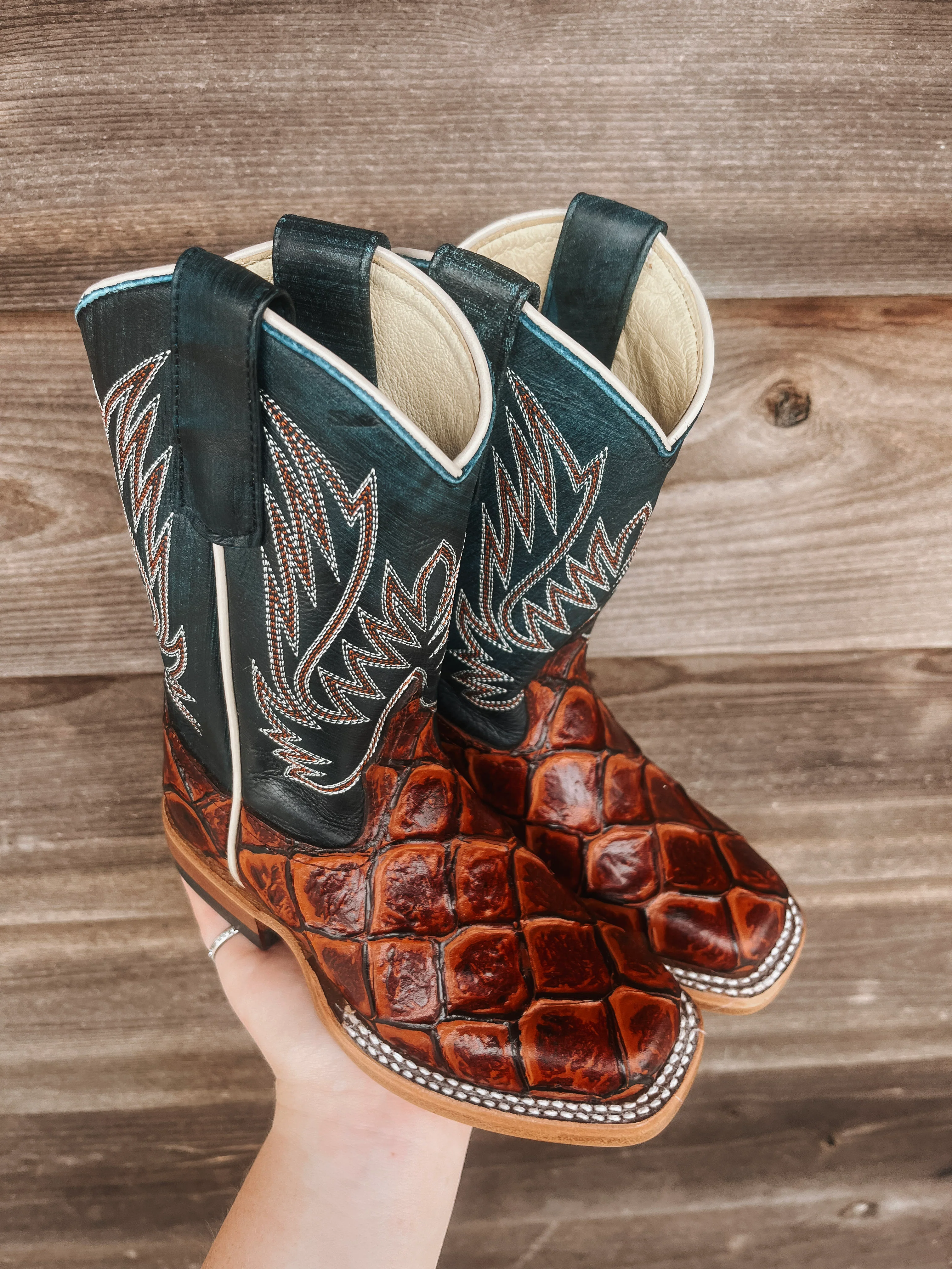 Youth Horse Power Cognac Filet of Fish Bottom with Seas the Day Top Boots - Image 6