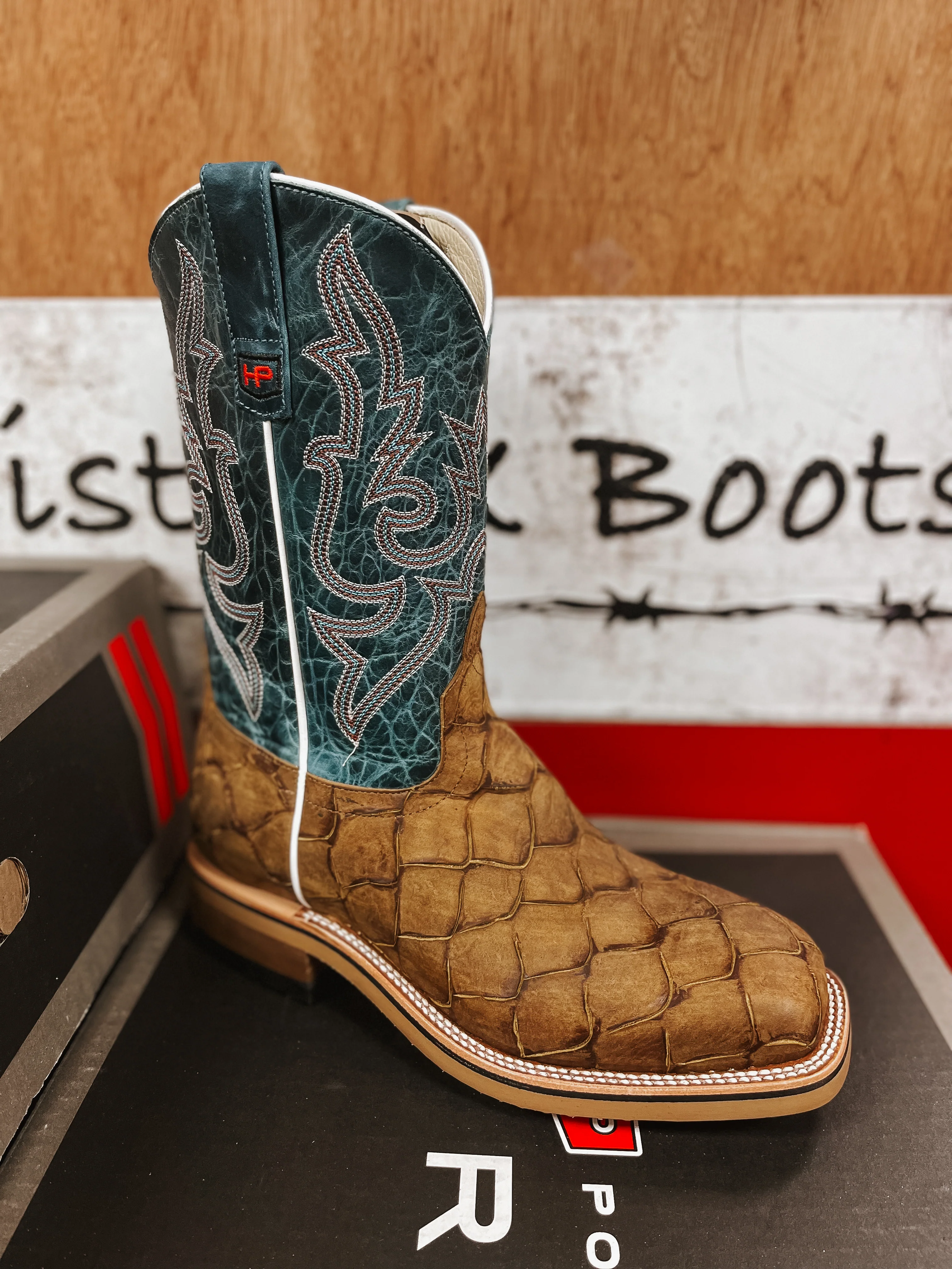 Men's Horse Power Honey Fish Print Steel Toe Work Boots - Image 3