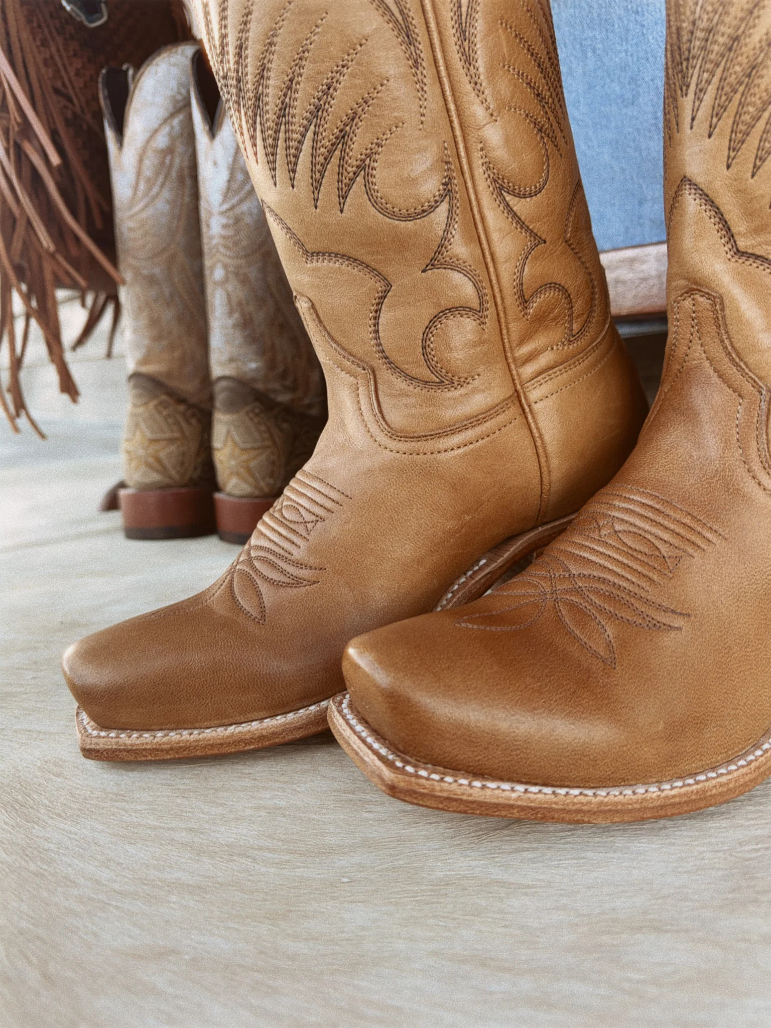 Women's Hyer Leawood Honey Mestizo Boots - Image 5