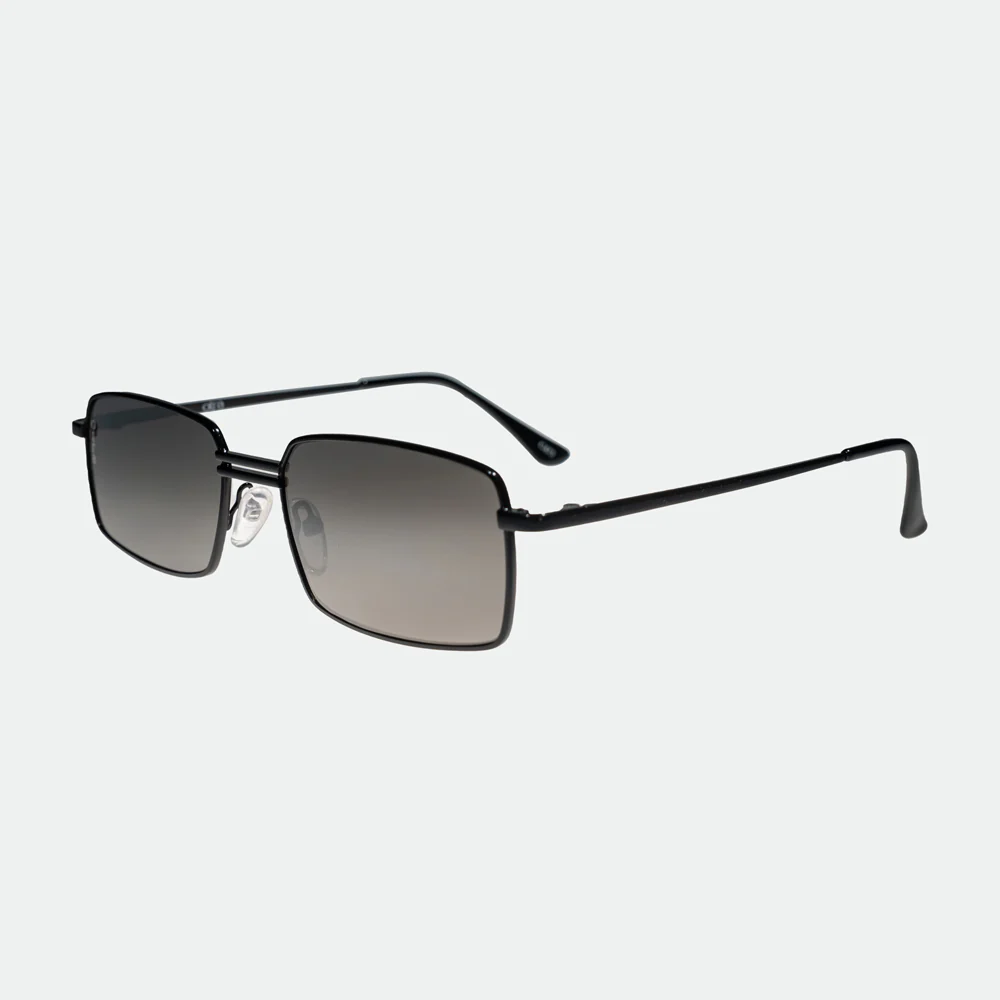 Ila Black Mirror Sunglasses - Image 4