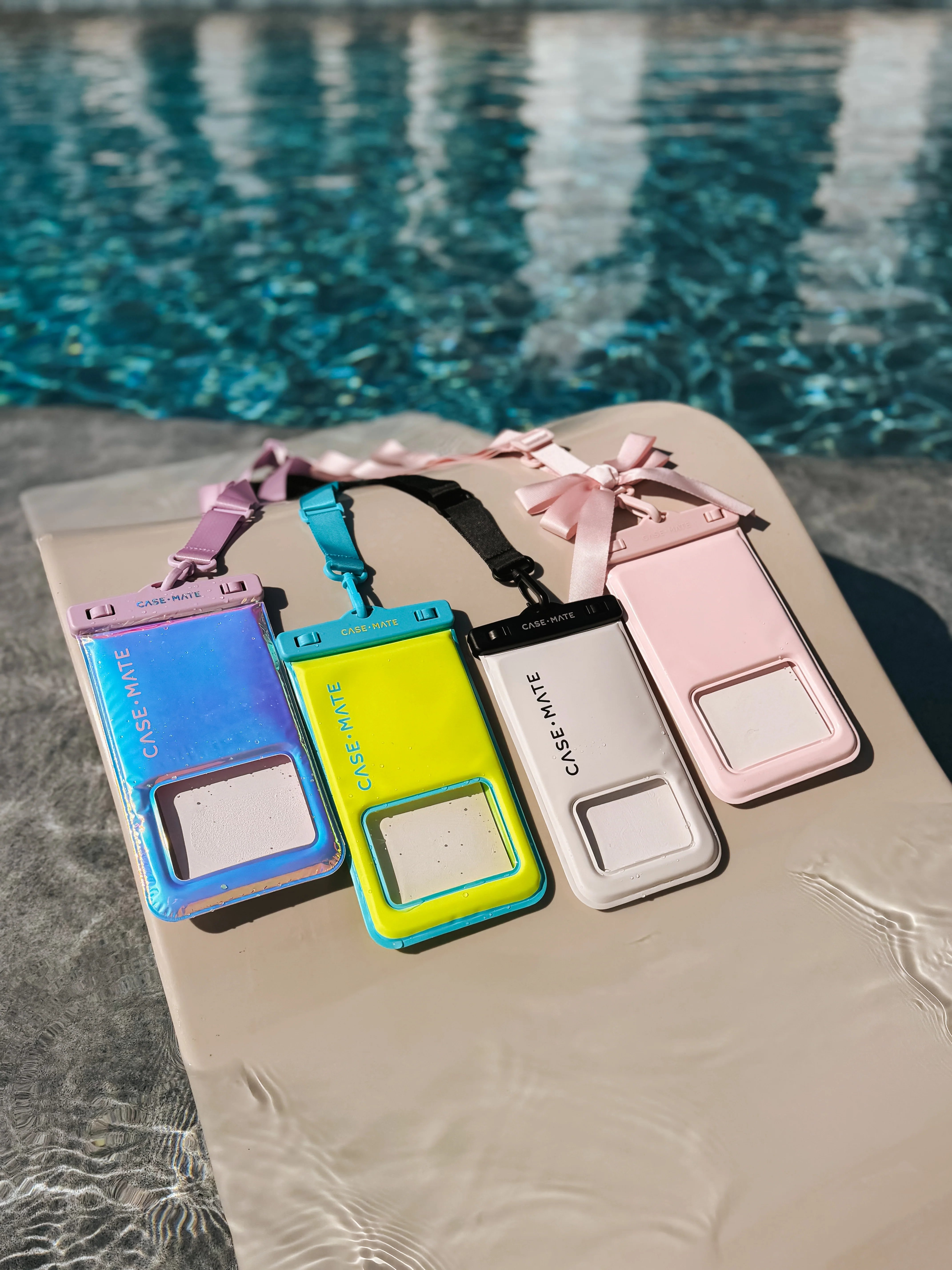 Waterproof Floating Phone Pouch - Iridescent - Image 4