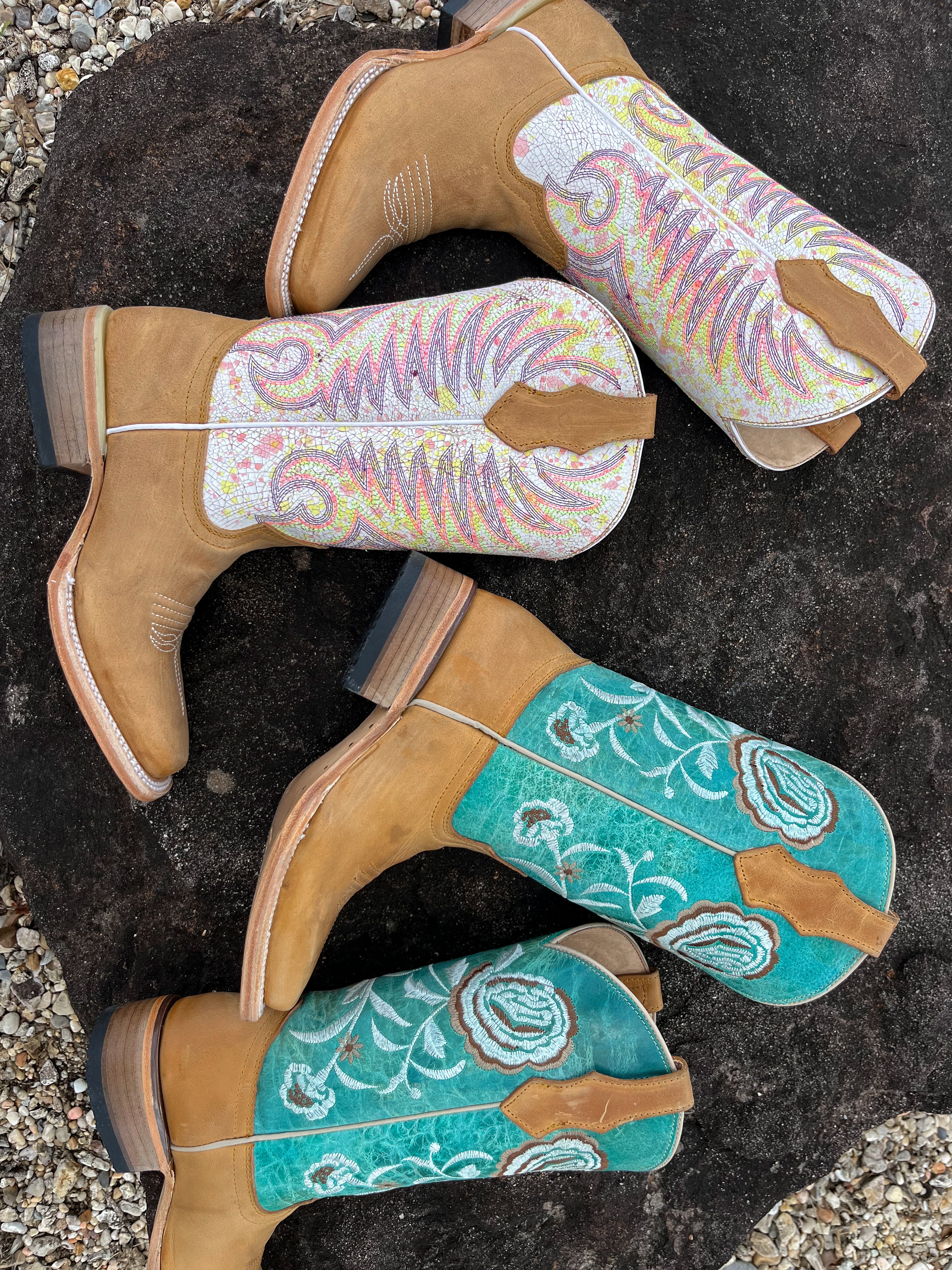Youth Circle G Tan White Embroidery Square Toe Boots - Image 9